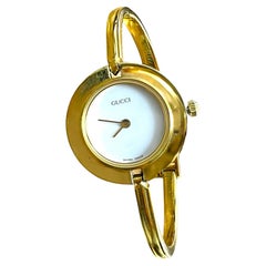 Stile iconico Gucci: Orologio con lunetta multipla per ogni occasione