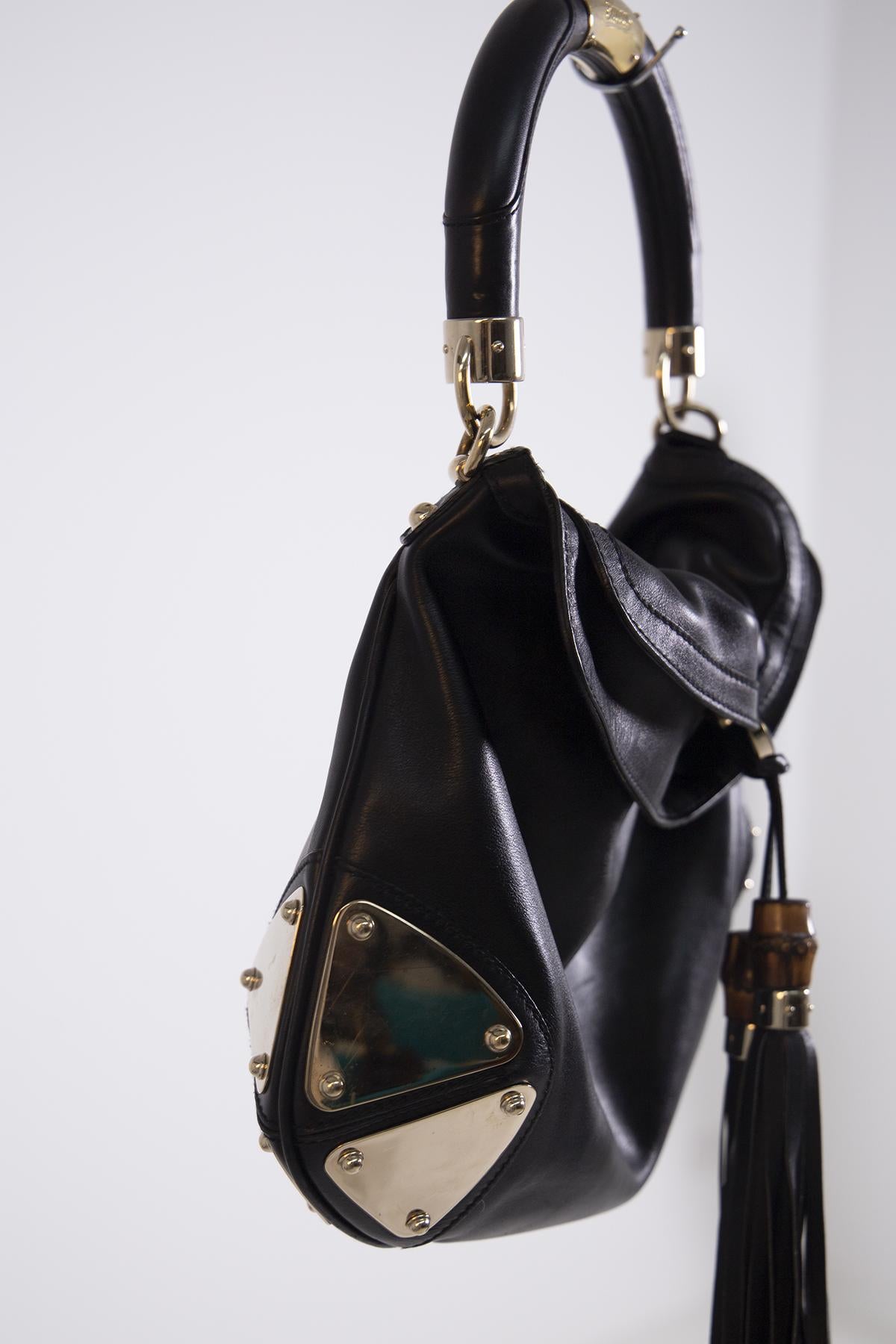Gucci Indy Babouska Ledertasche in Gold Metall Schwarz mit Fransen 6