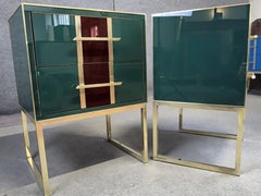 Gucci-Inspired Green and Red Murano Bedside Tables: A Statement of Elegance