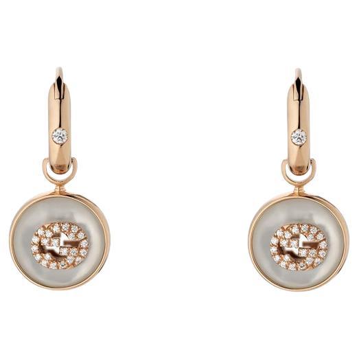 Gucci Creolen aus 18 Karat Roségold mit ineinandergreifenden Perlmutt-Ohrringen YBD786772001