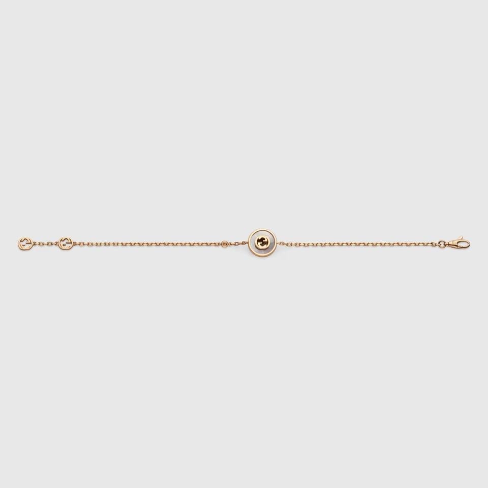 Gucci Interlocking 18ct Rose Gold Mother Of Pearl Bracelet YBA786749001 In New Condition For Sale In Wilmington, DE