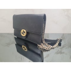 Gucci Interlocking G Black Leather Wallet on Chain