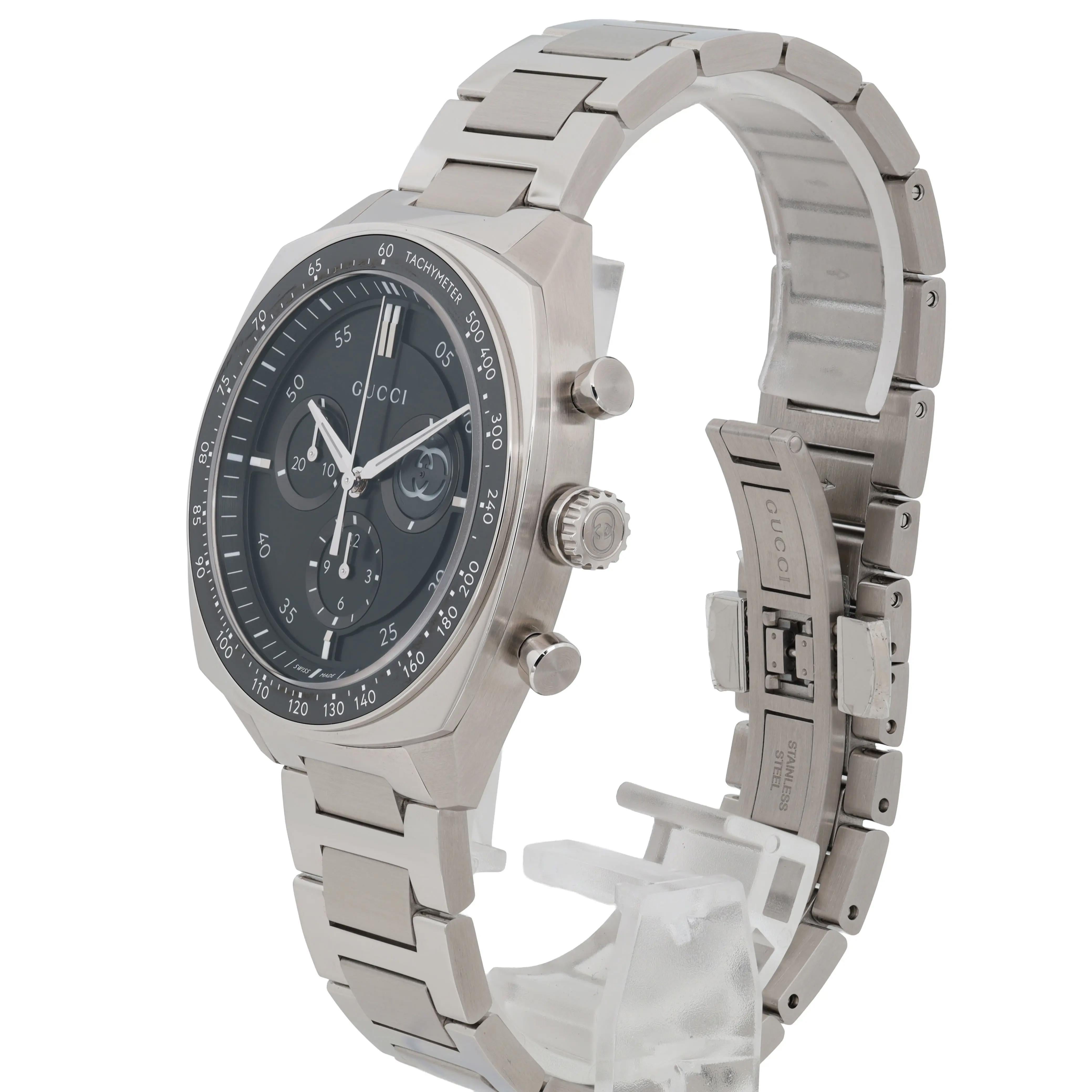 Gucci Interlocking G Chrono 41MM Quadrante Nero Orologio al Quarzo Uomo YA142316 In condizioni Nuovo in vendita a New York, NY