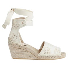 Gucci Interlocking G Platform Espadrilles in Ivory Canvas Ribbon Tie size 37.5