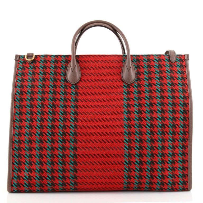 Gucci Interlocking G Tote Bag in Red