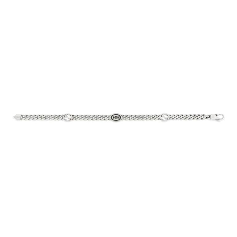 Gucci Interlocking G Sterling Silver Black Enamel Chain Bracelet YBA678660001

The Interlocking G is an emblematic House code, paying homage to the Founder Guccio Gucci. The recognisable symbol decorates this sterling silver gourmette chain