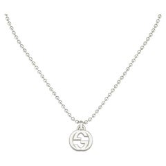 Gucci Collar Colgante Entrelazado G Plata de Ley YBB479219001