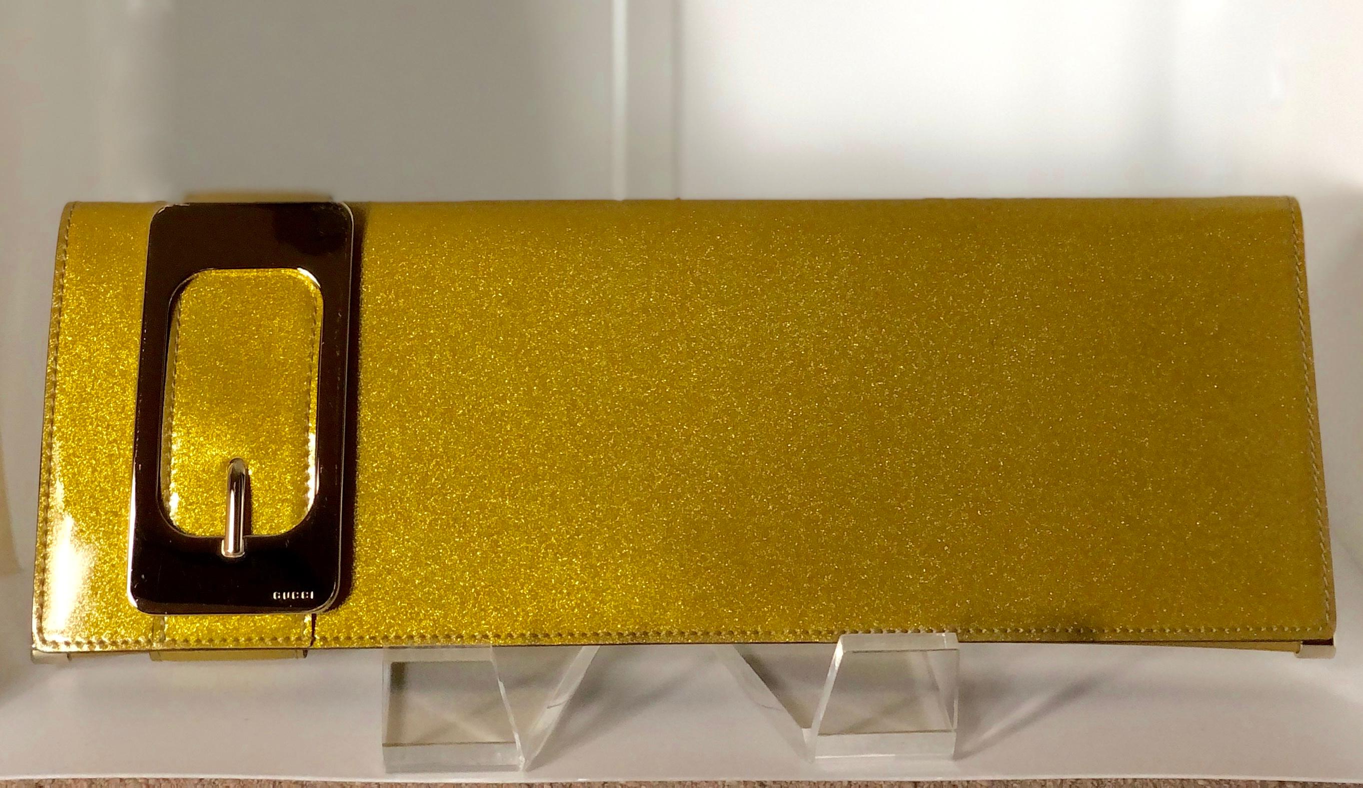 Gucci Iridescent Gold Patent Leather Elongated Clutch with Gold Metal Accents In Good Condition For Sale In Houston, TX