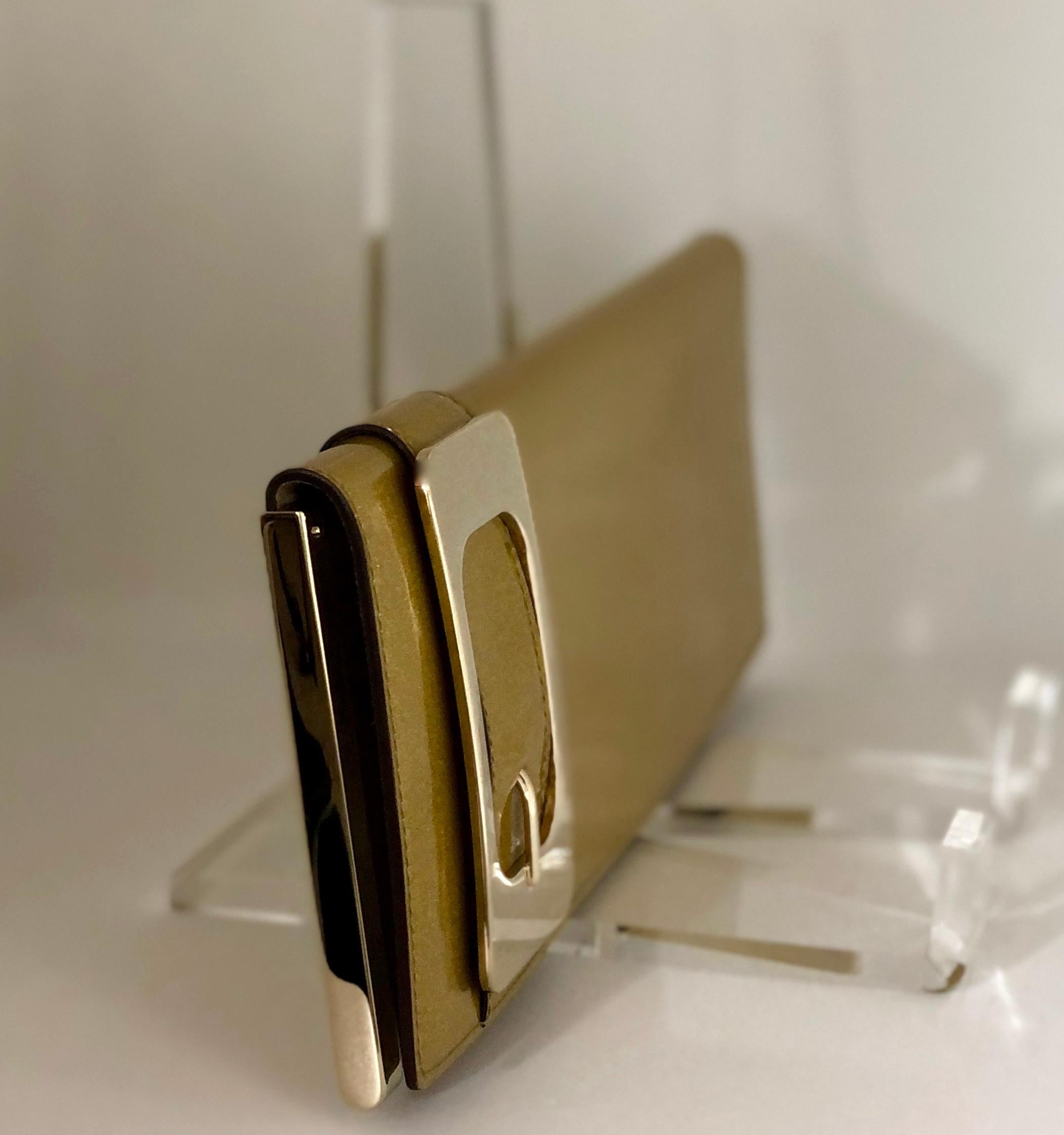 Gucci Iridescent Gold Patent Leather Elongated Clutch with Gold Metal Accents For Sale 4