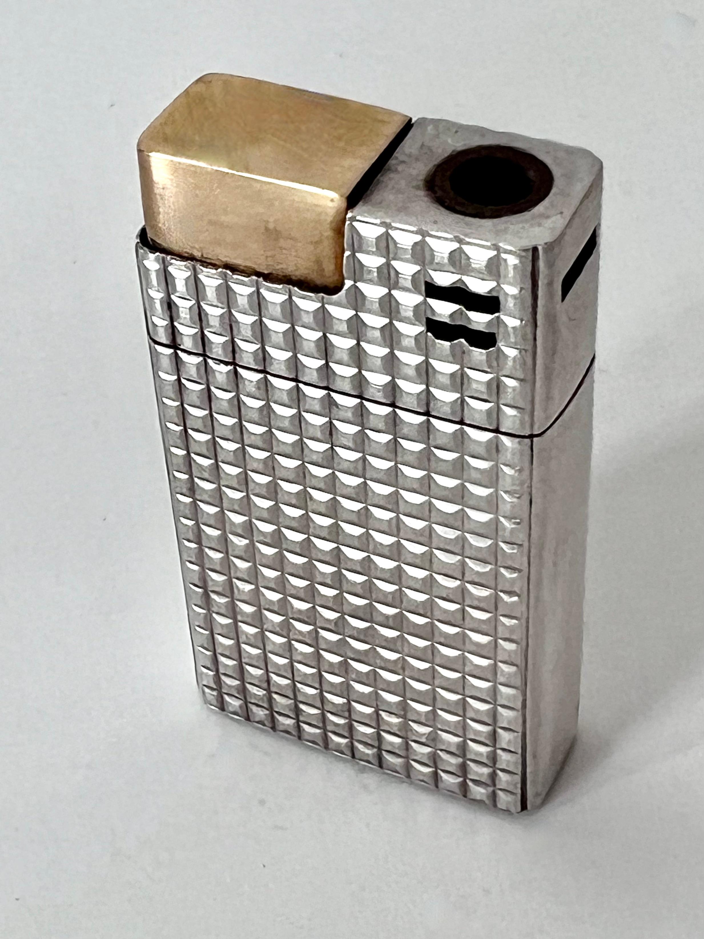 Gucci Italian Sterling Silver and 18 Karat Gold Cigarette or 420 Lighter In Good Condition For Sale In Los Angeles, CA