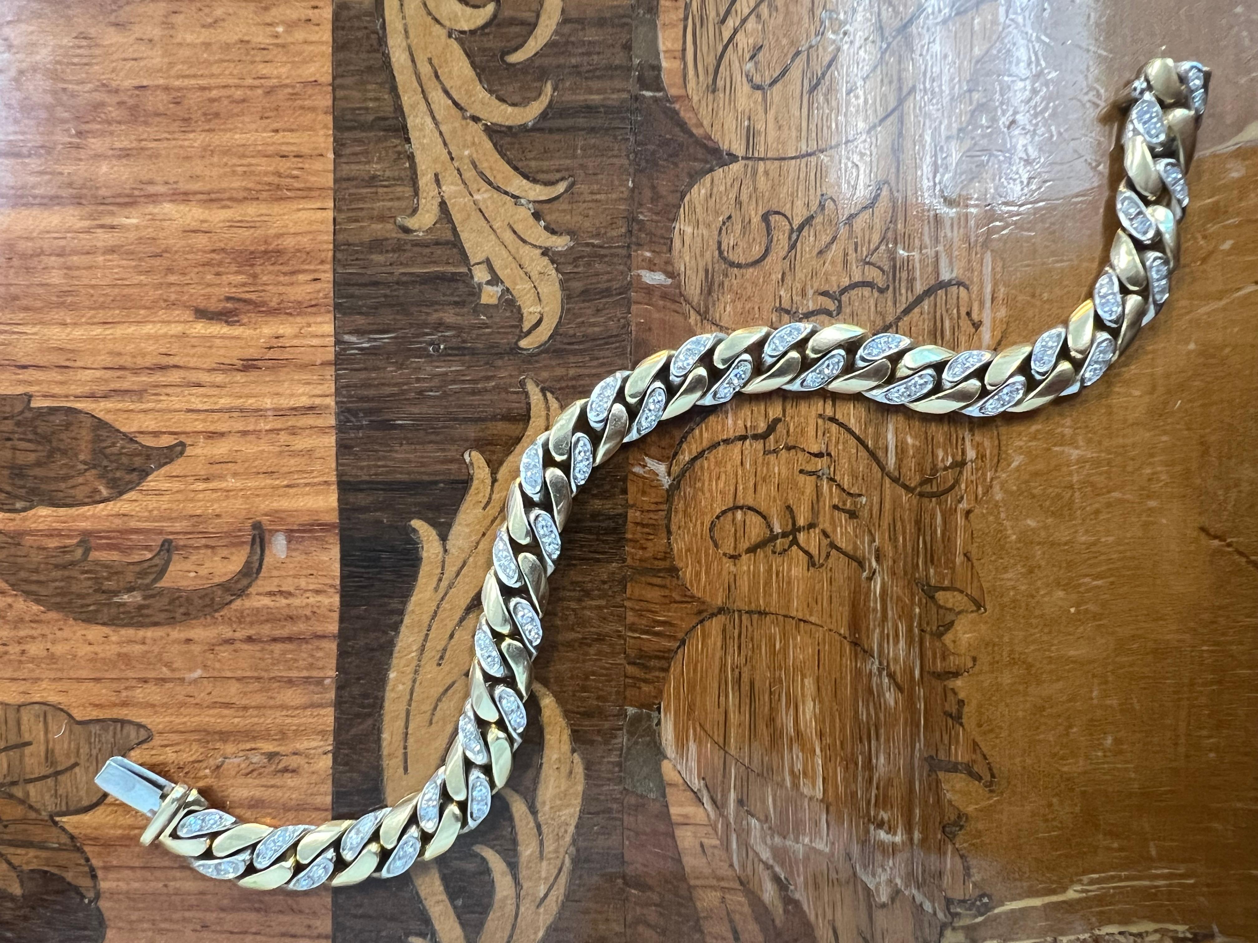 GUCCI Italy 18k Yellow Gold & Diamond Curb Link Bracelet 1980s Vintage In Excellent Condition For Sale In Beverly Hills, CA