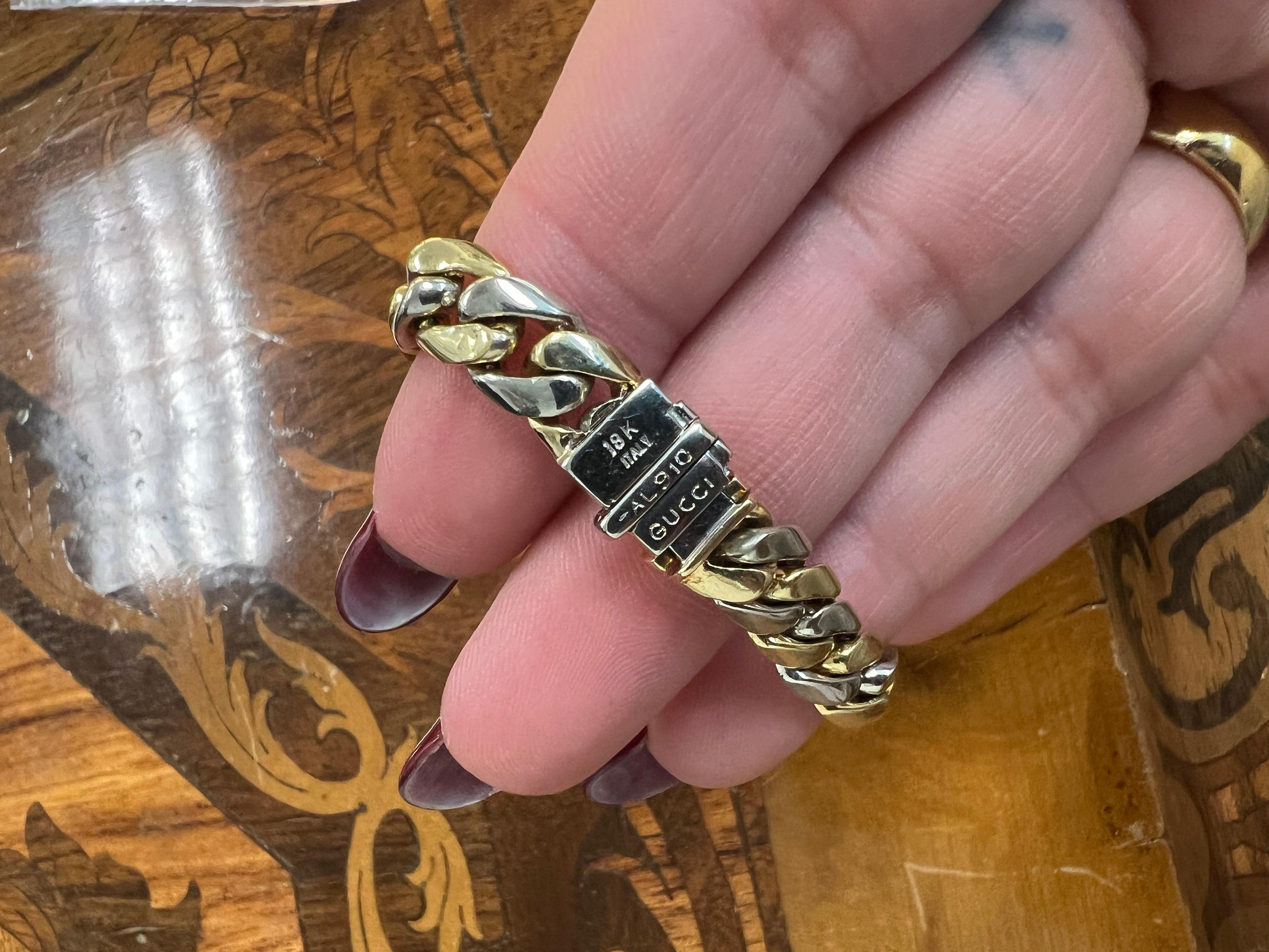 GUCCI Italy 18k Yellow Gold & Diamond Curb Link Bracelet 1980s Vintage For Sale 1