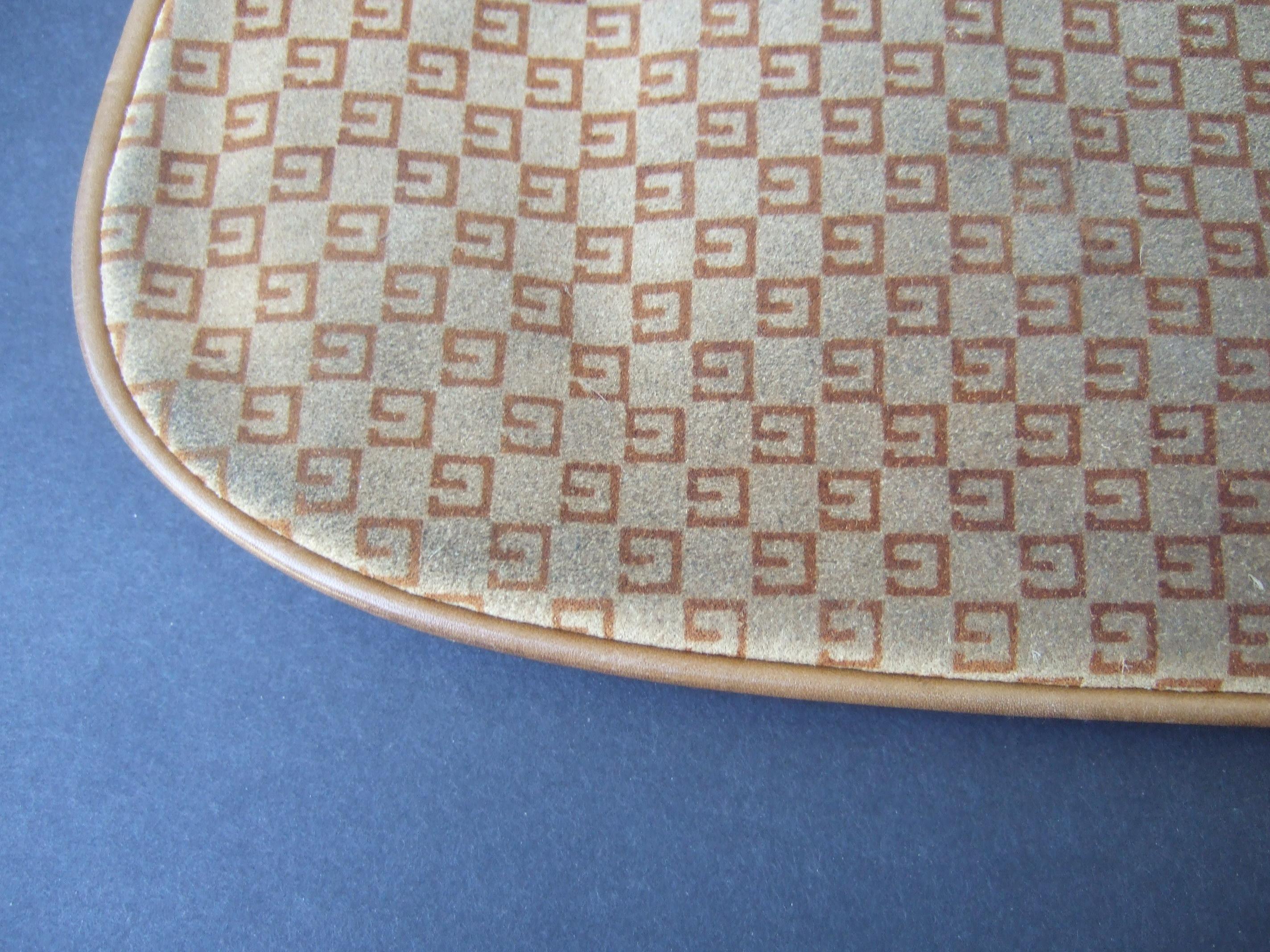 GUCCI Italy Brown Suede Blondie Clutch Bag c 1970s en vente 15