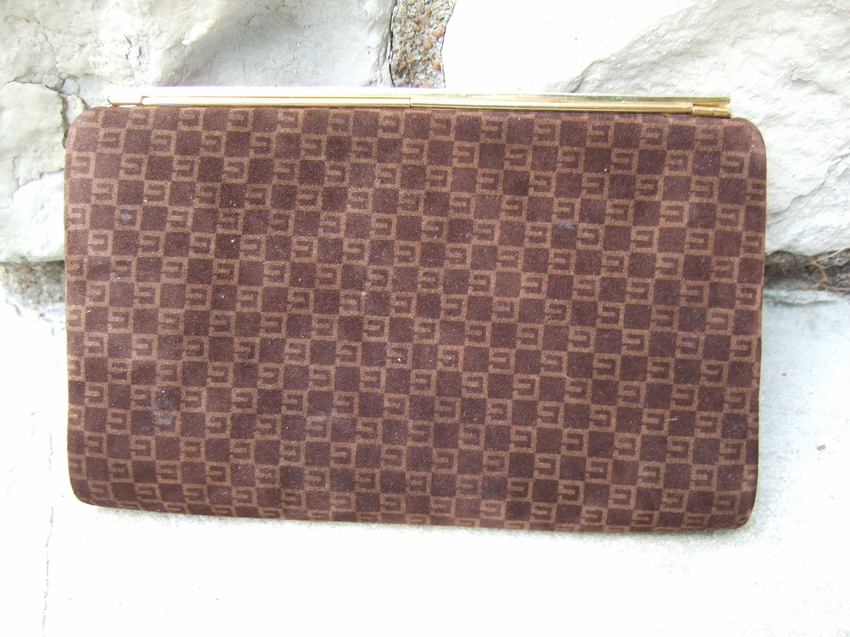 GUCCI Italy Brown Suede Clutch Purse c 1970s  For Sale 7