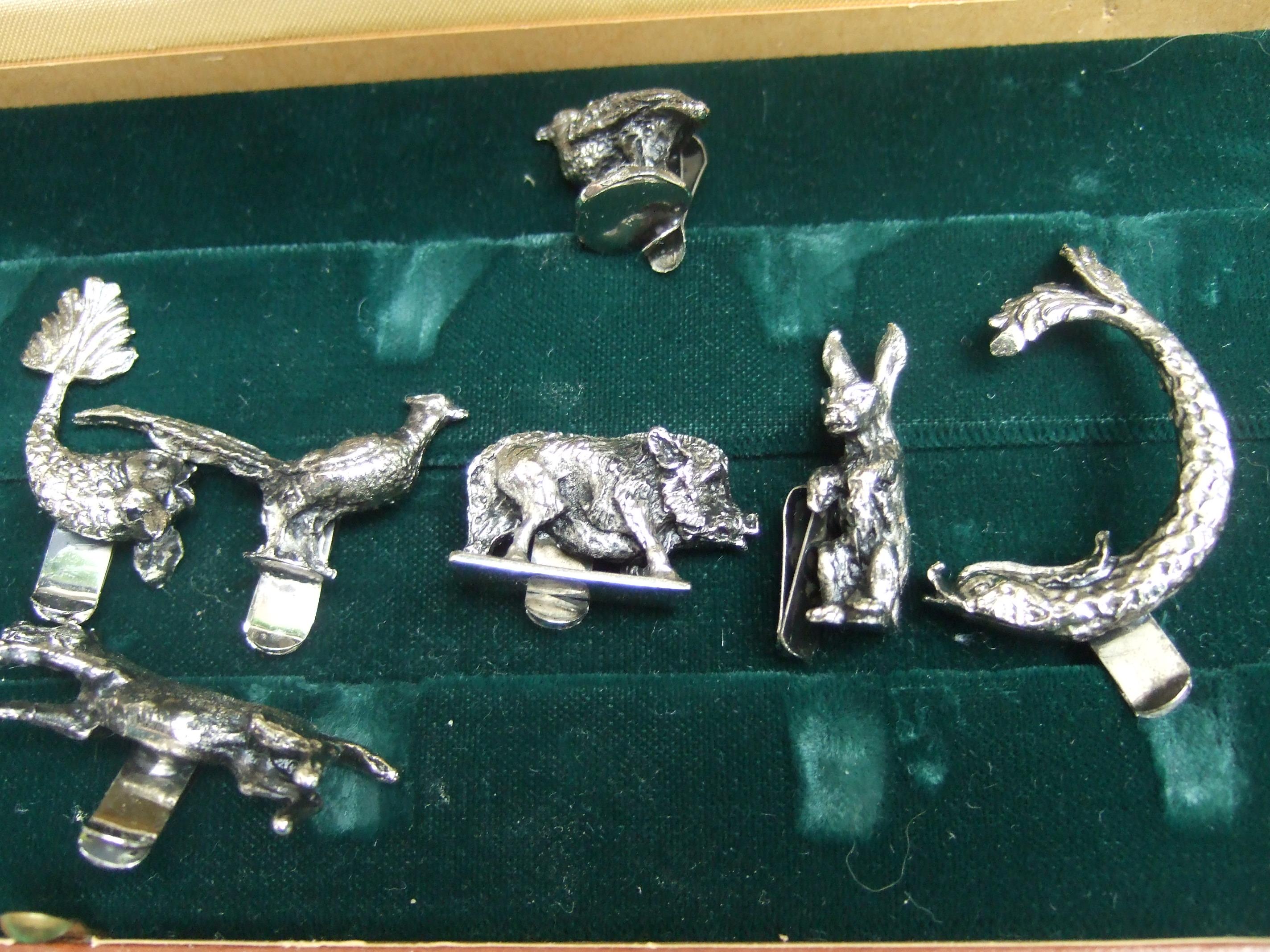 Gucci Italy Elegant Silver Animal Menagerie of Place Card Holders in Gucci Box  15