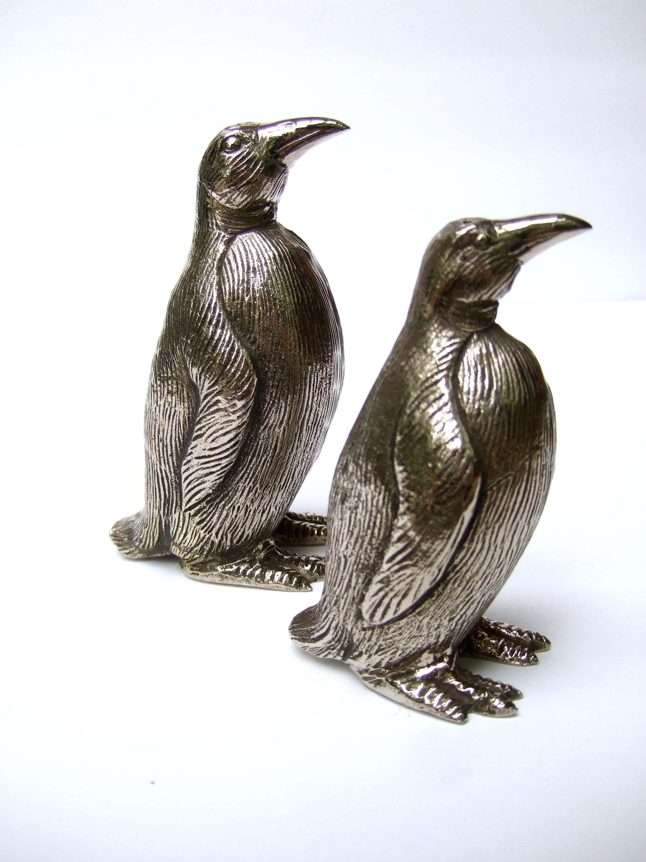 Gucci Italy Elegant Silver Metal Salt & Pepper Shakers c 1970s  For Sale 3