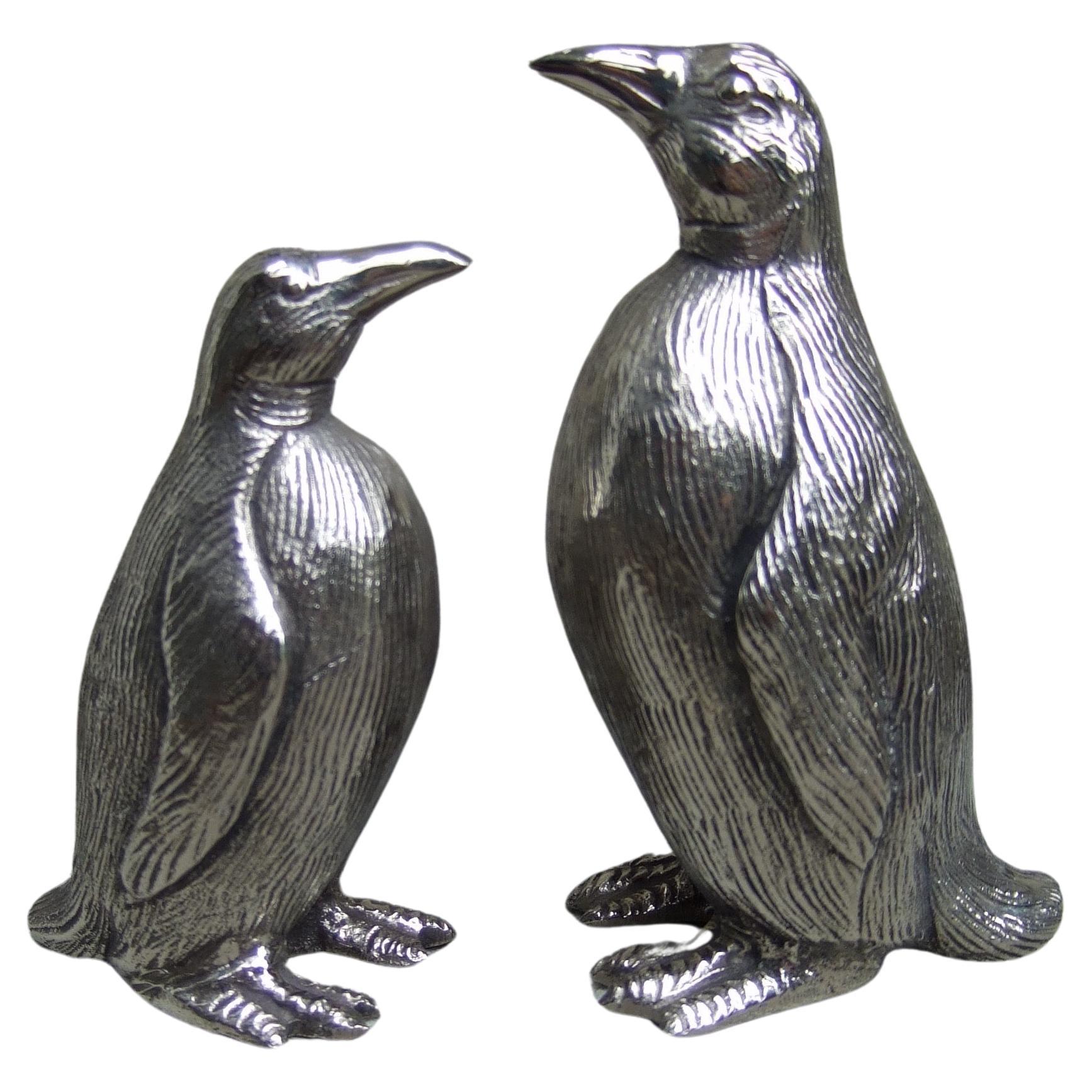 Gucci Italy Elegant Silver Metal Salt & Pepper Shakers c 1970s  For Sale