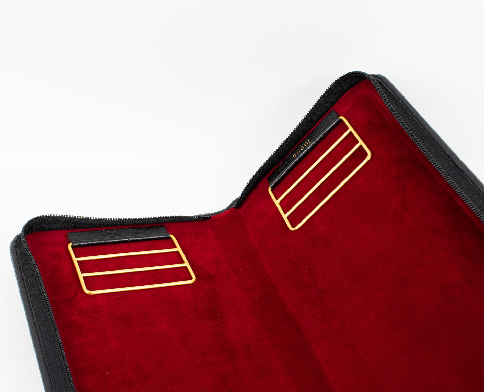 Gucci, Italy Hand-Stitched Black Leather Travel Tie Case Necktie Holder Rack 2
