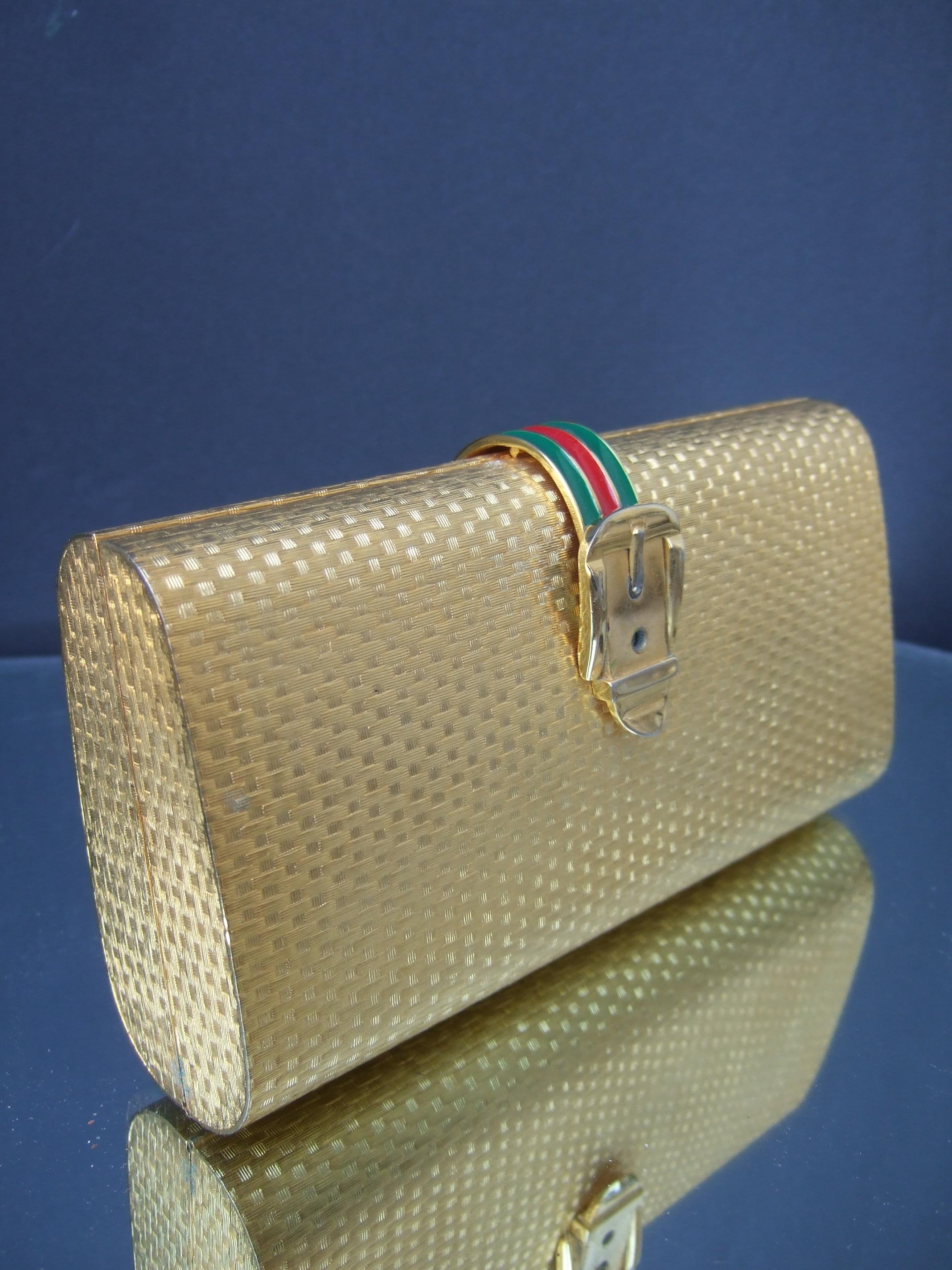 Brown Gucci Italy Opulent Gilt Metal Minaudiere Clutch c 1970s For Sale