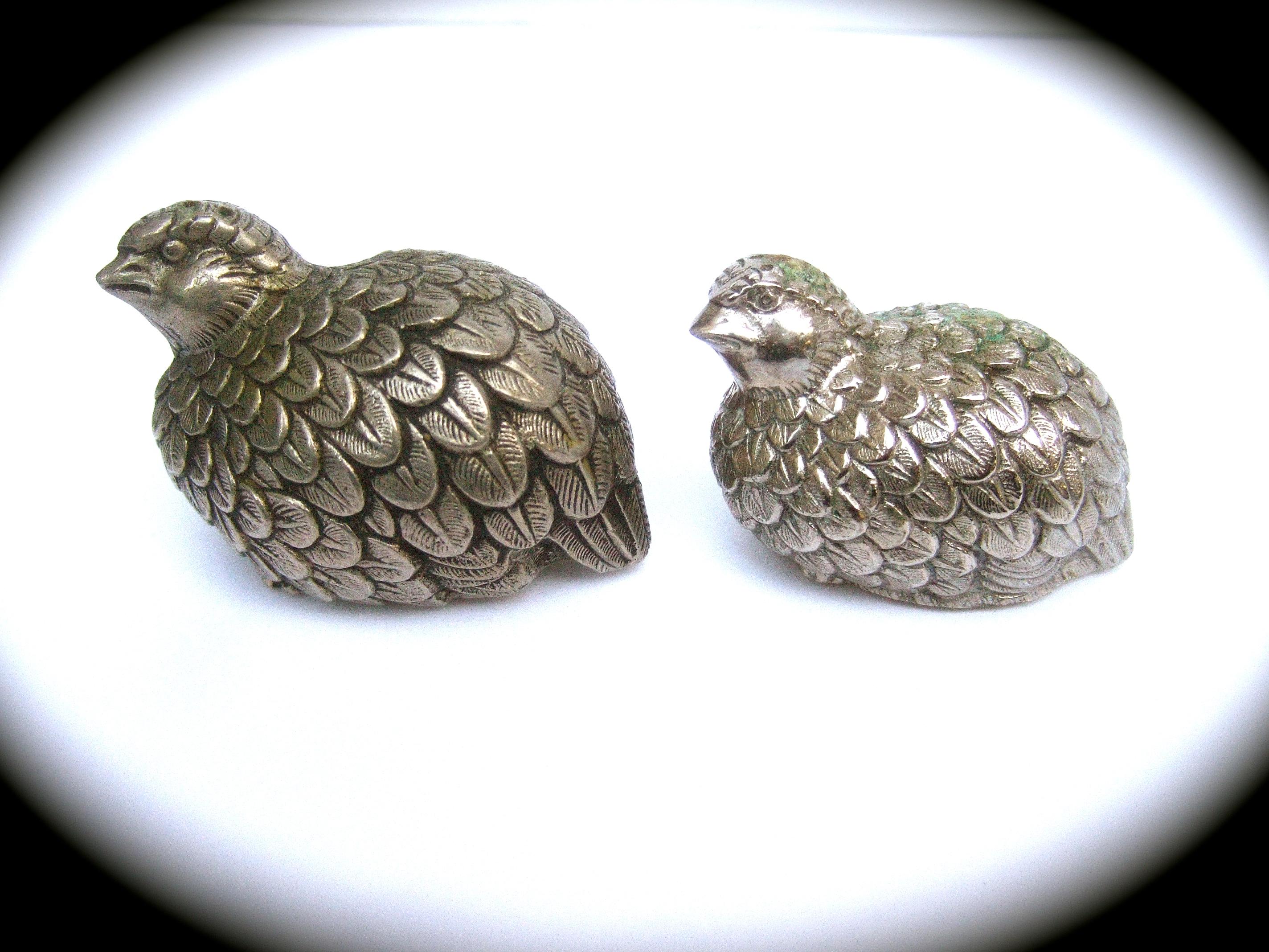Women's or Men's Gucci Italy Pair of Silver Metal Salt & Pepper Shakers c 1970s