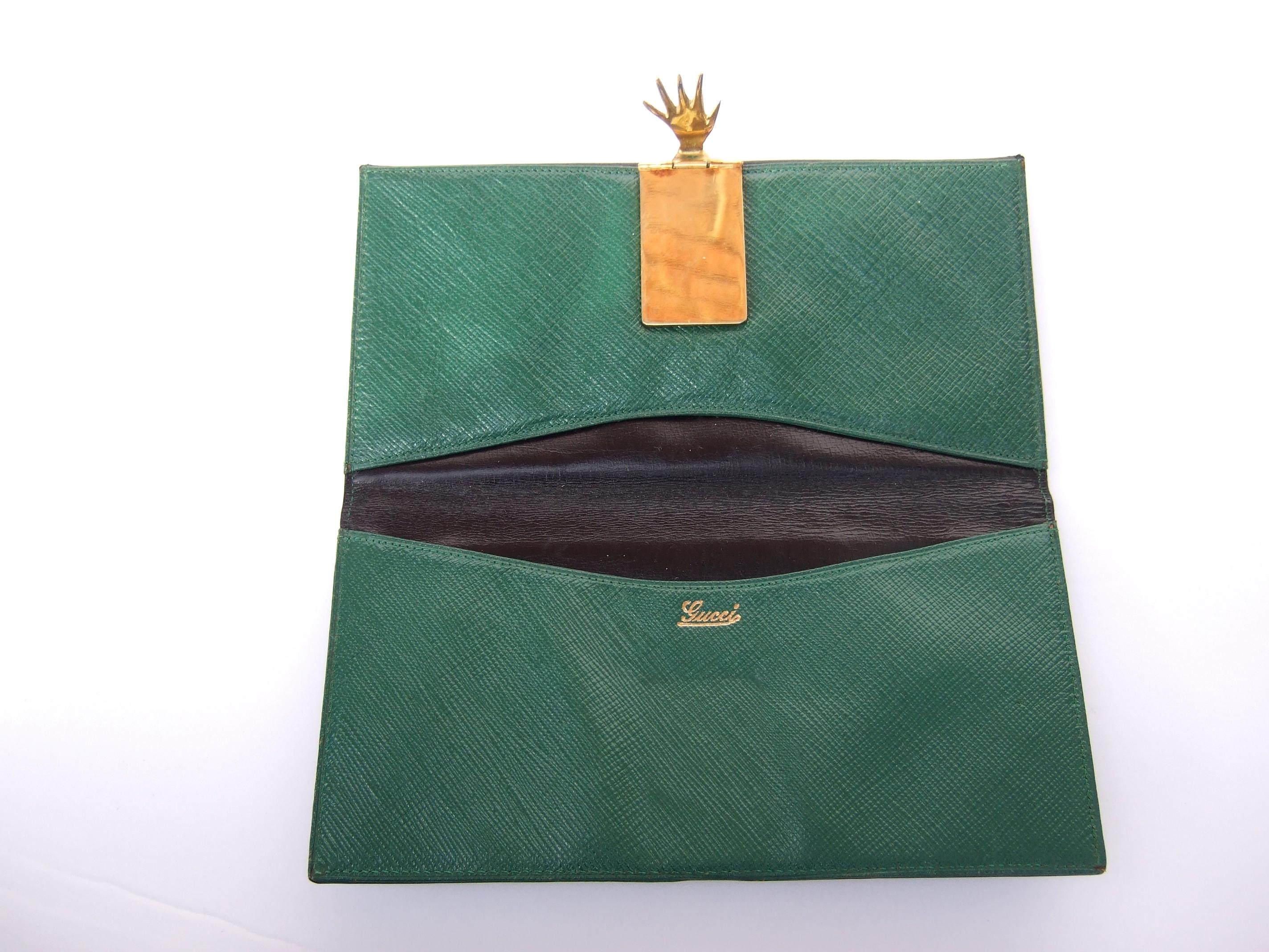 Gucci Italy Rare Black Leather Hand Clasp Wallet c 1970s In Good Condition In University City, MO