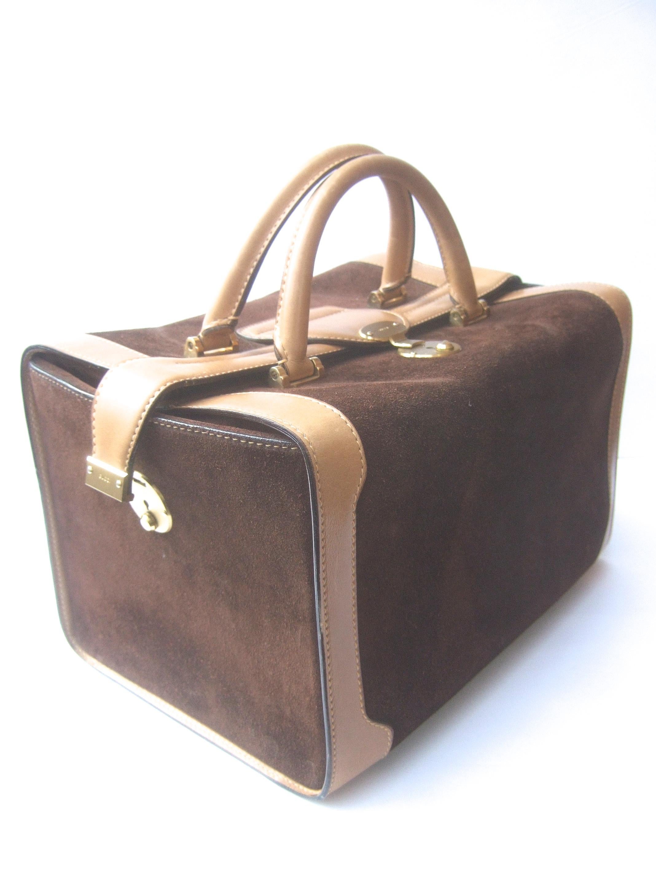 Gucci Italy Rare Chocolate Brown Suede Leather Trim Train Case c 1970s 4