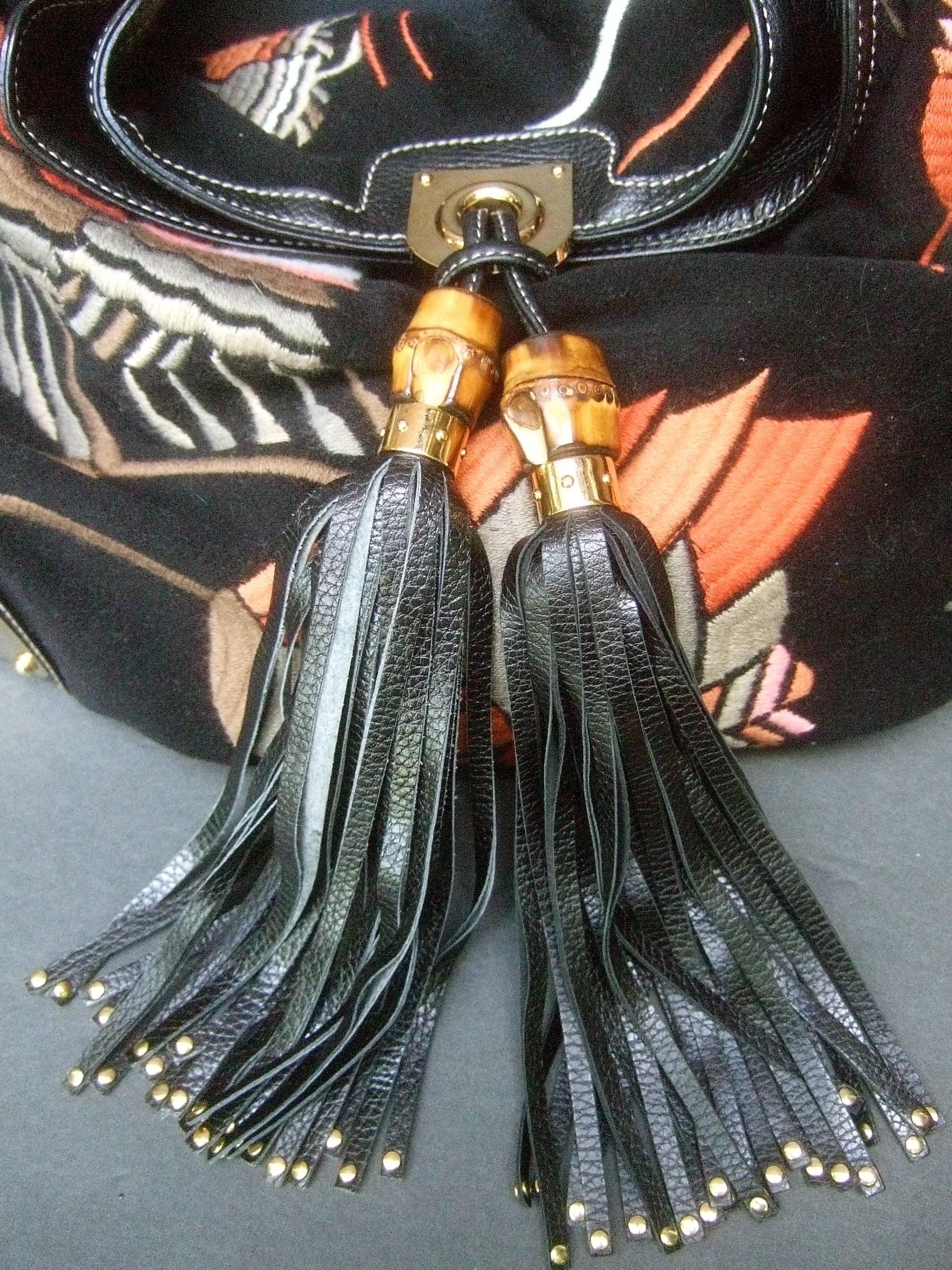 Gucci Italy Rare Embroidered Black Wool Large Handbag - Shoulder Bag c 1990s 4