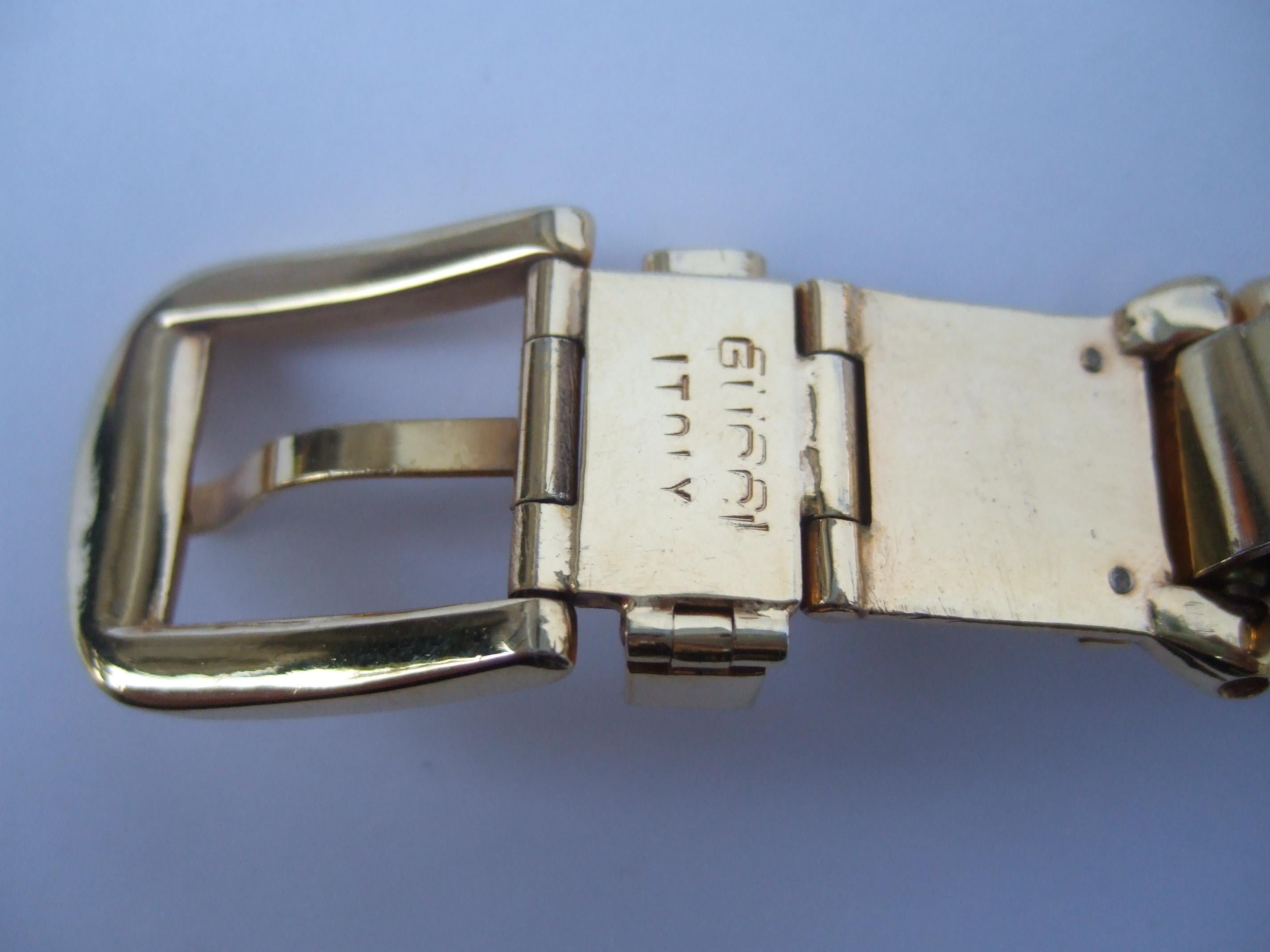 GUCCI Italien Seltene Gold Metall Rot & Grün Harz Gestreift Scharnier Gürtel c 1970s im Angebot 5