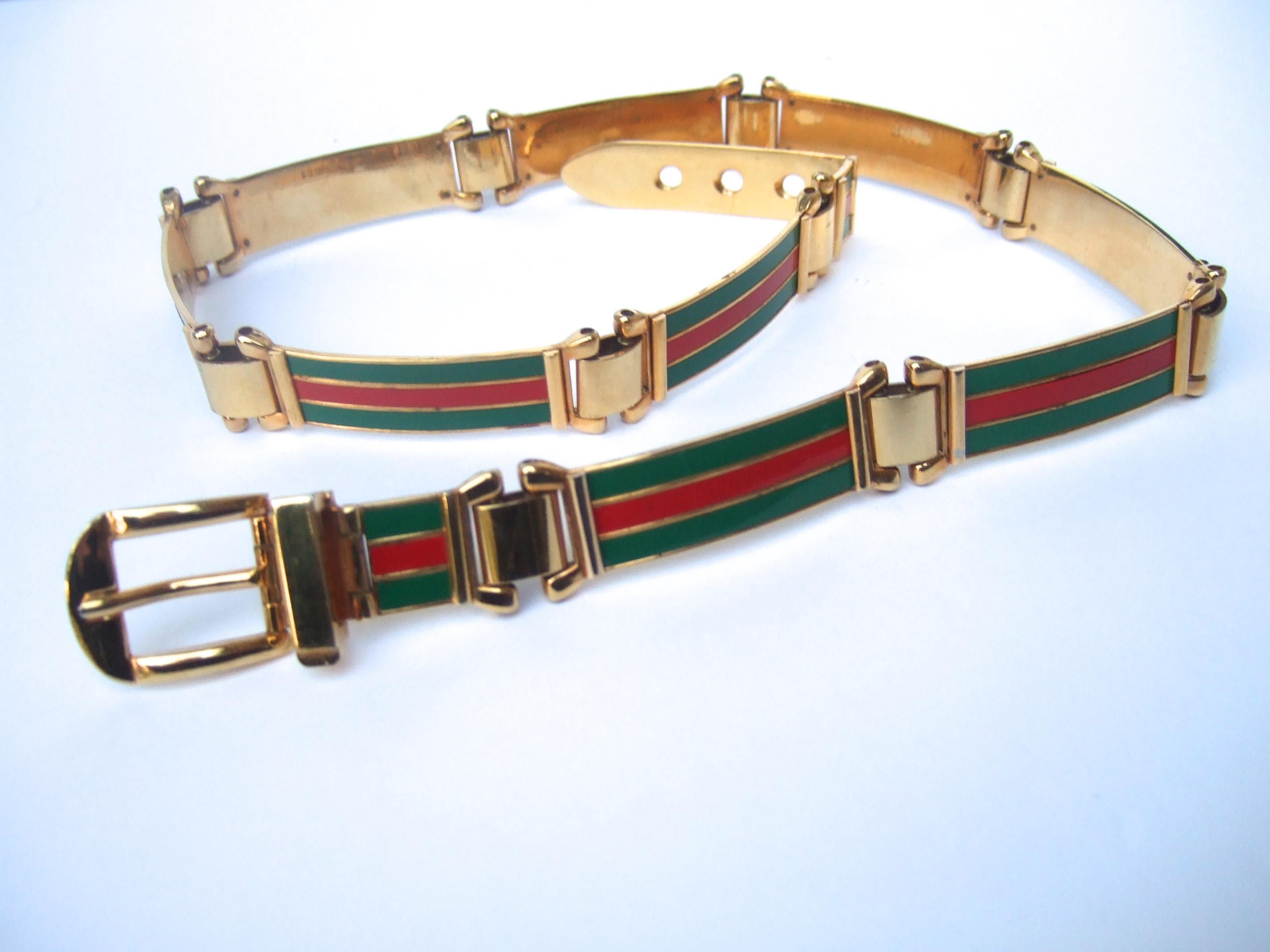 GUCCI Italien Seltene Gold Metall Rot & Grün Harz Gestreift Scharnier Gürtel c 1970s im Angebot 6