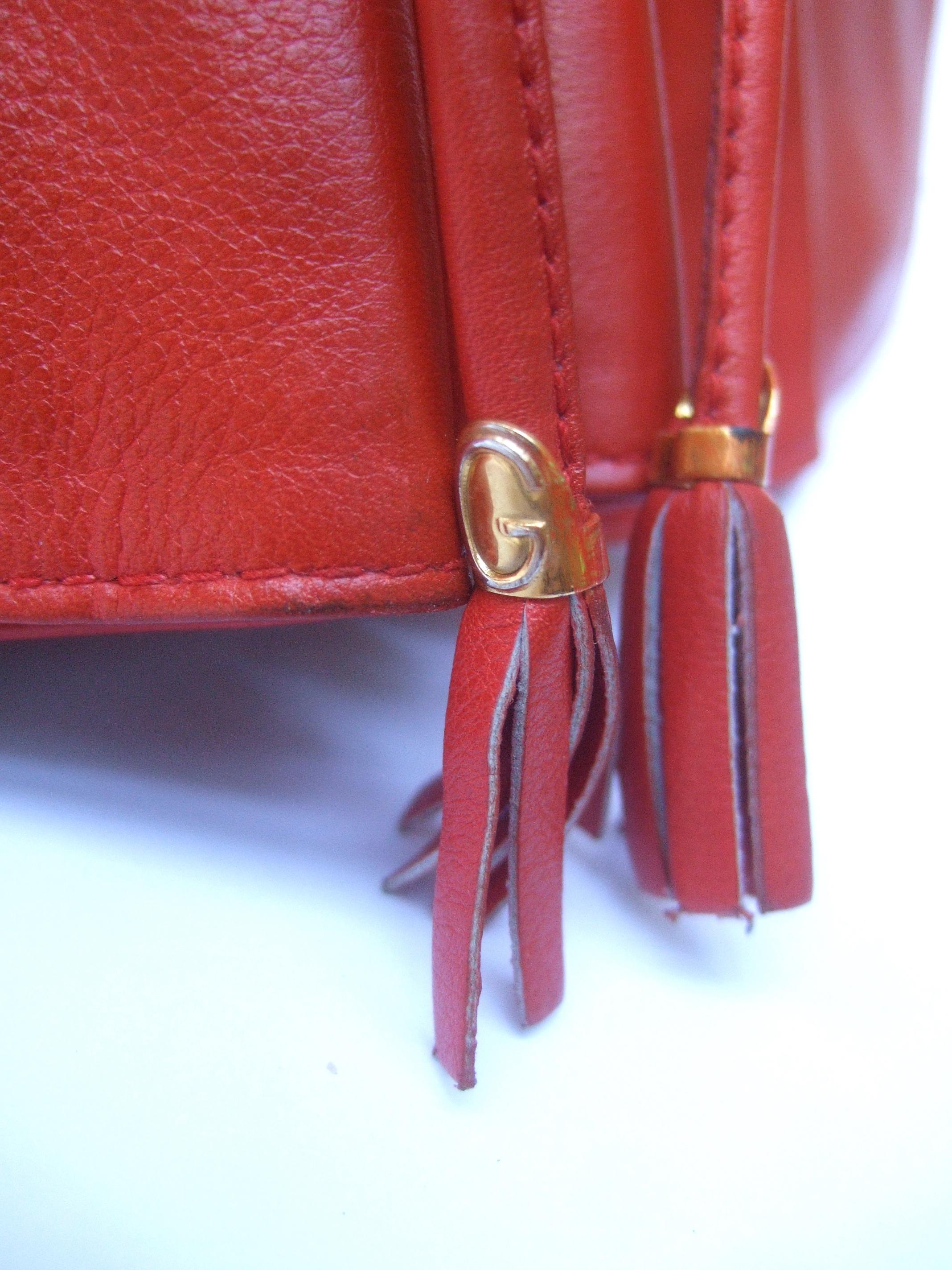 Gucci Italy Rare Red Leather Tiger Emblem Shoulder Bag c 1980s  4