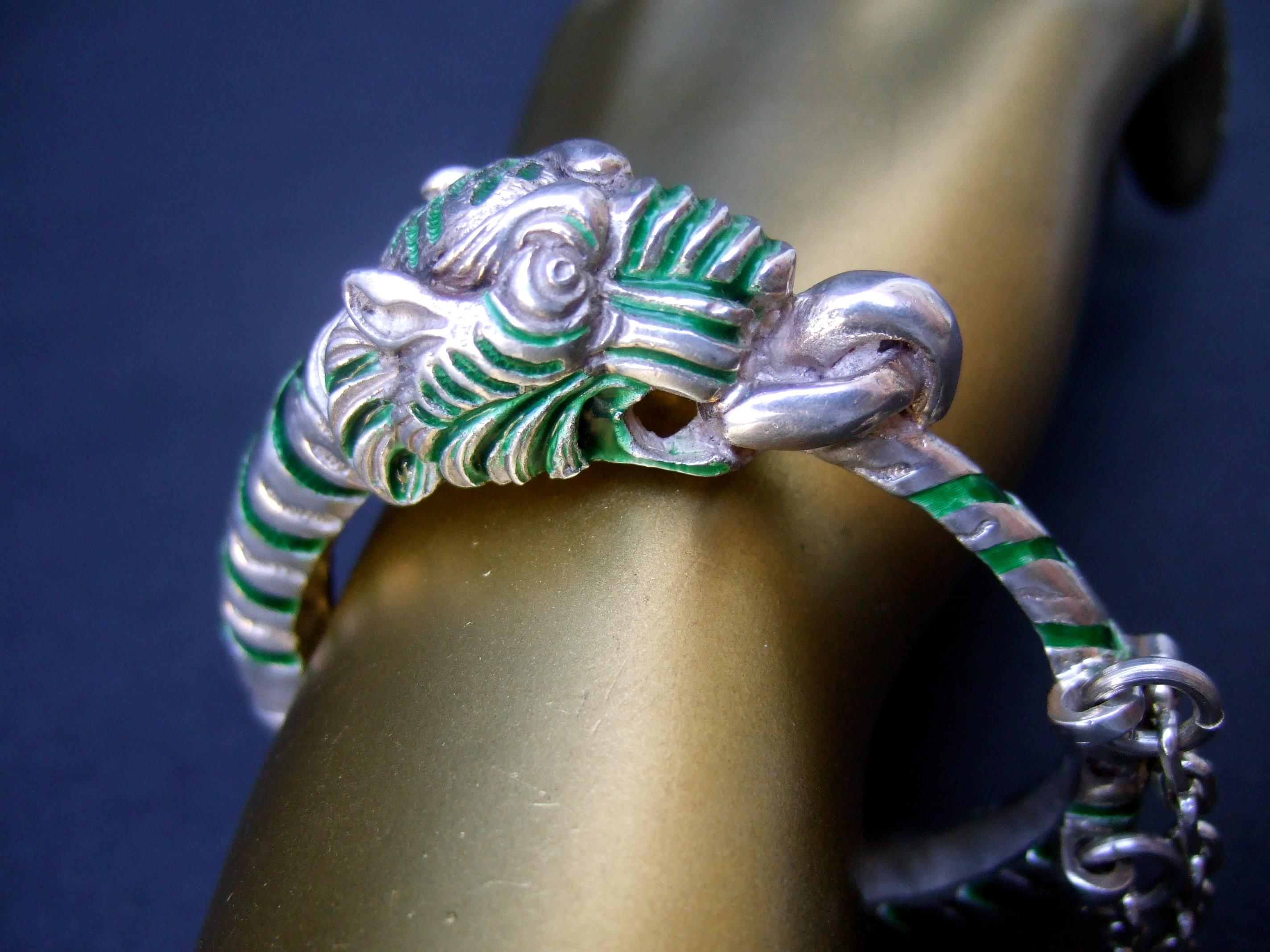 A.I.C. Italia Raro bracciale a cerniera in argento 925 con smalto verde, anni '70 circa in vendita 1