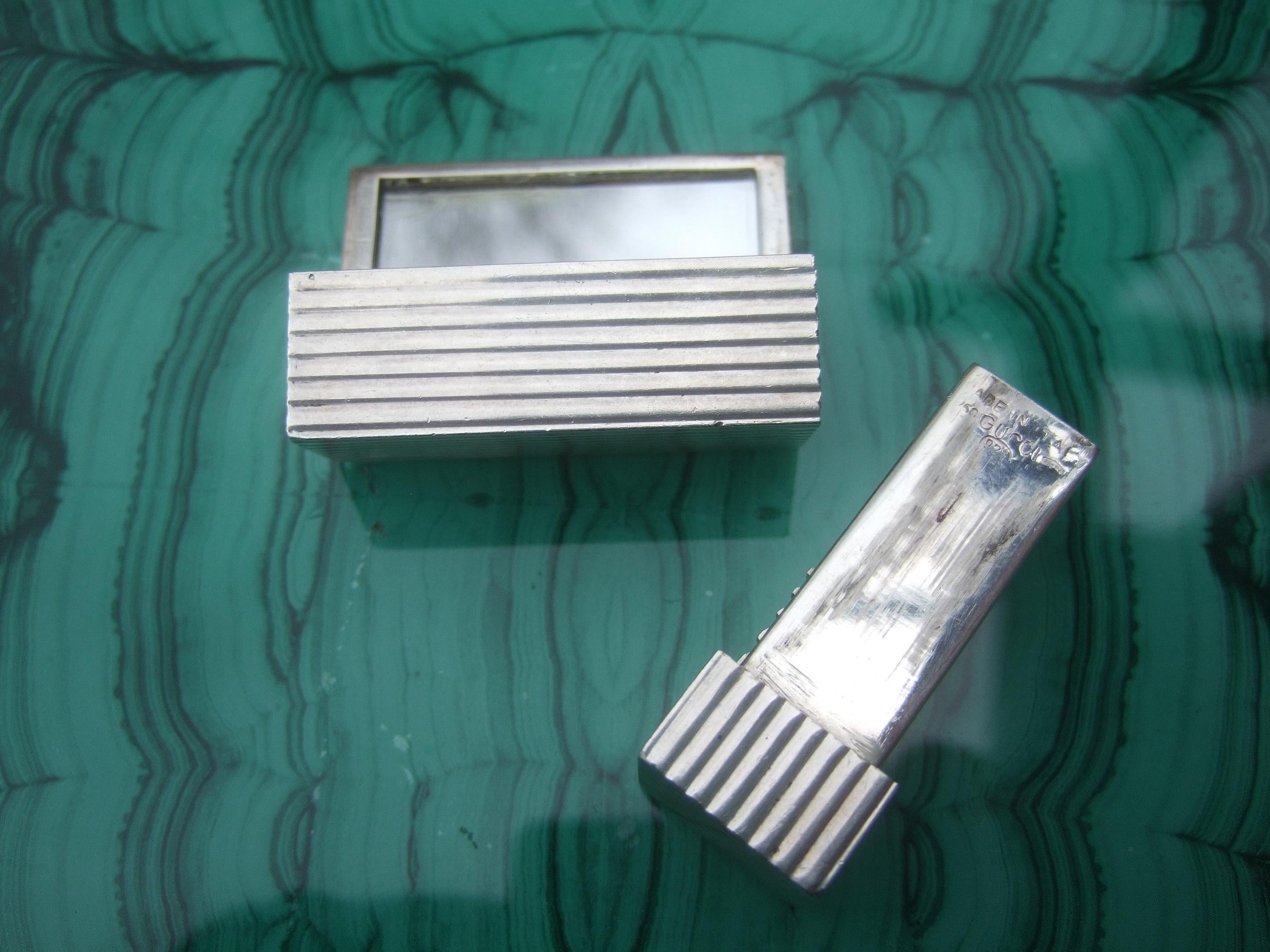 Women's Gucci Italy Rare Sterling Silver Sleek Lipstick Vanity Mirror Case c 1970s For Sale
