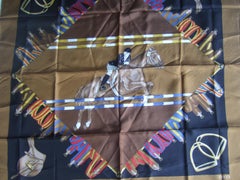 Pañuelo ecuestre de seda de GUCCI Italia, nuevo, con etiquetas de tienda, 33,5 x 34,5 c, de los años 90