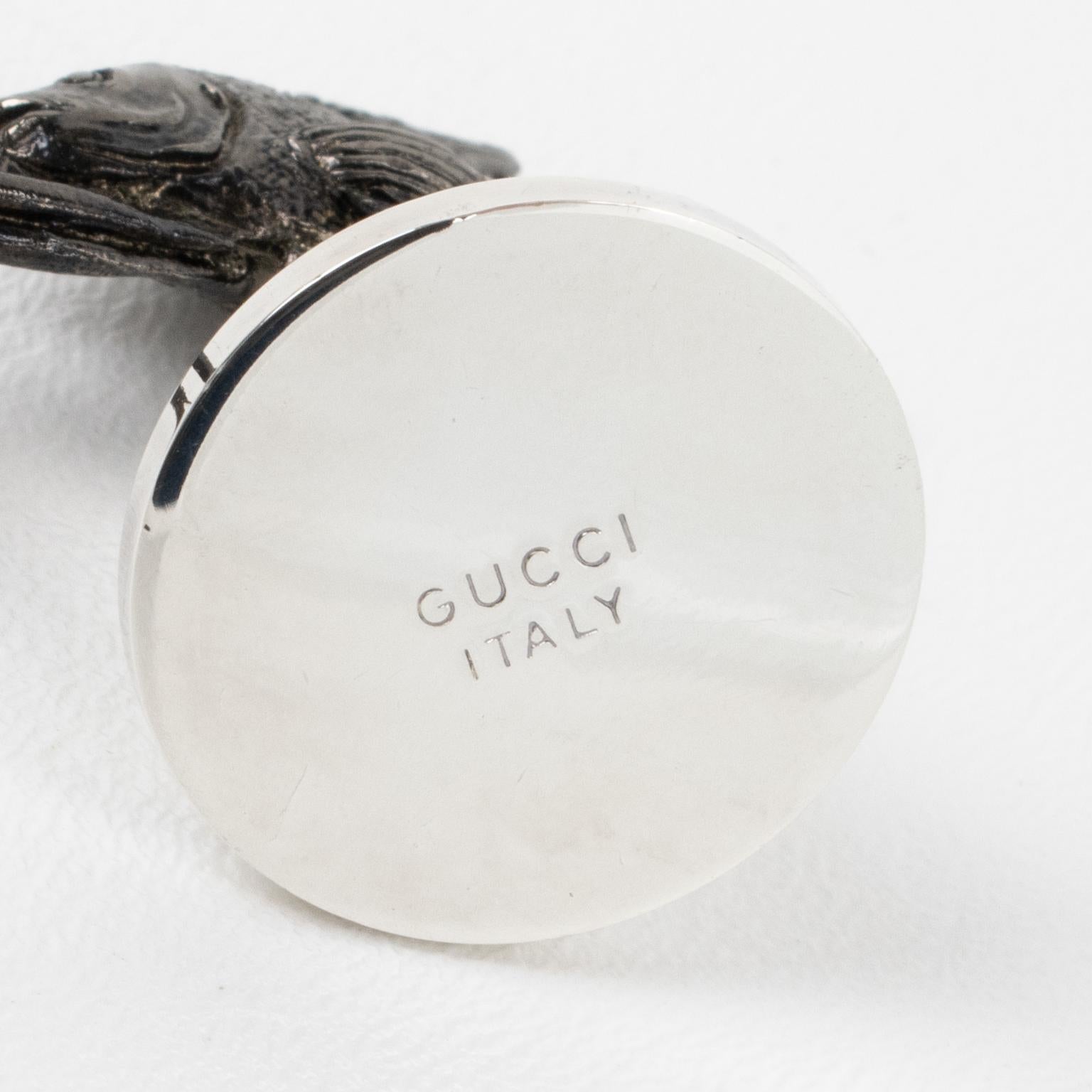 Italienische versilberte und schwarze Metall-Fisch-Kartenhalter von Gucci, sechs in Karton im Angebot 8