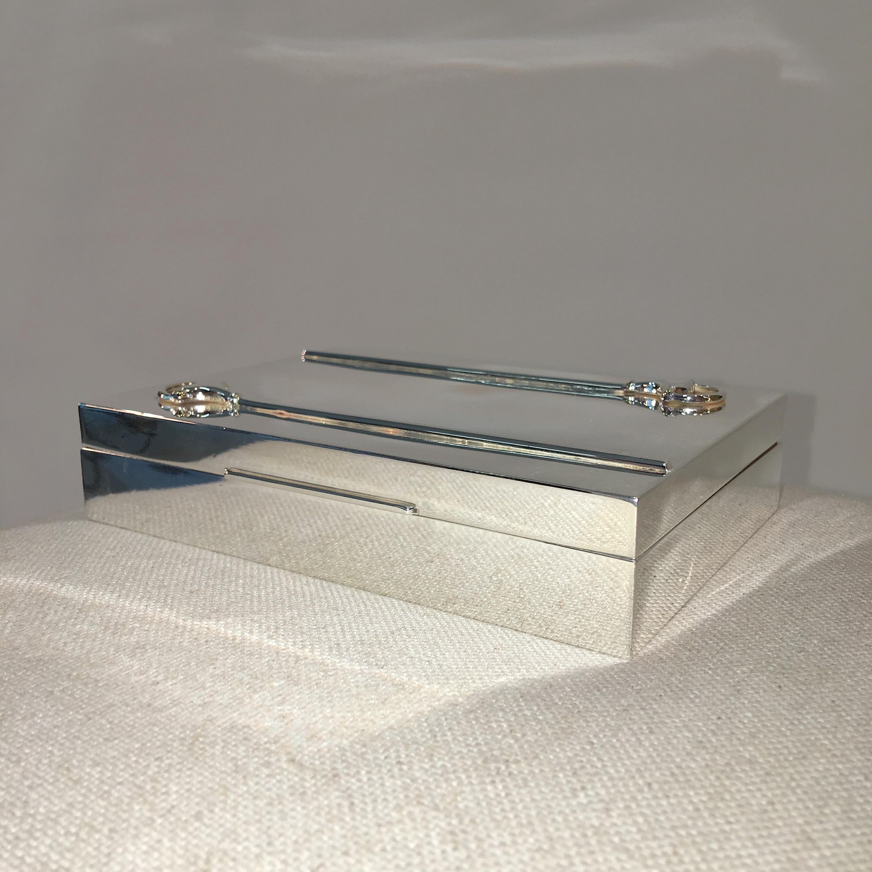 Gucci Italy Silver Plated Rare Snaffle Box Lined with Satinwood In Excellent Condition In Hanover, MA