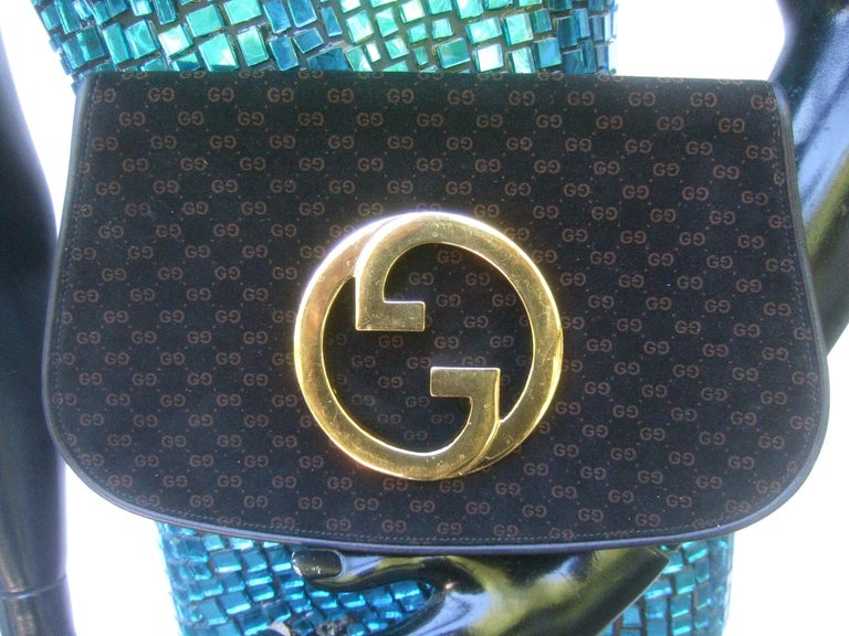 Gucci Italy Sleek Black & Brown Suede Blondie Clutch c 1970s In Good Condition For Sale In University City, MO