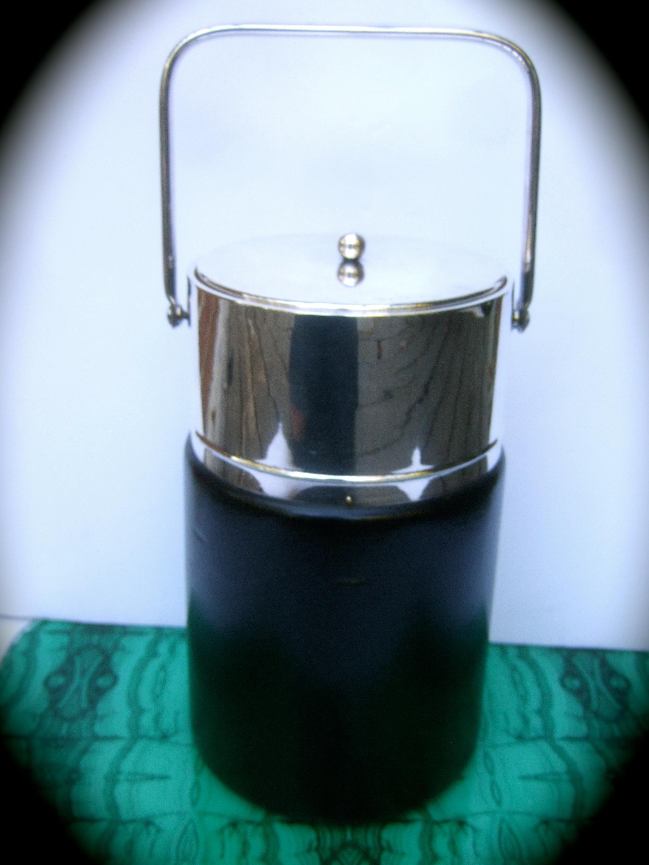 Women's or Men's Gucci Italy Sleek Chrome Black Leather Ice Bucket c 1970s For Sale