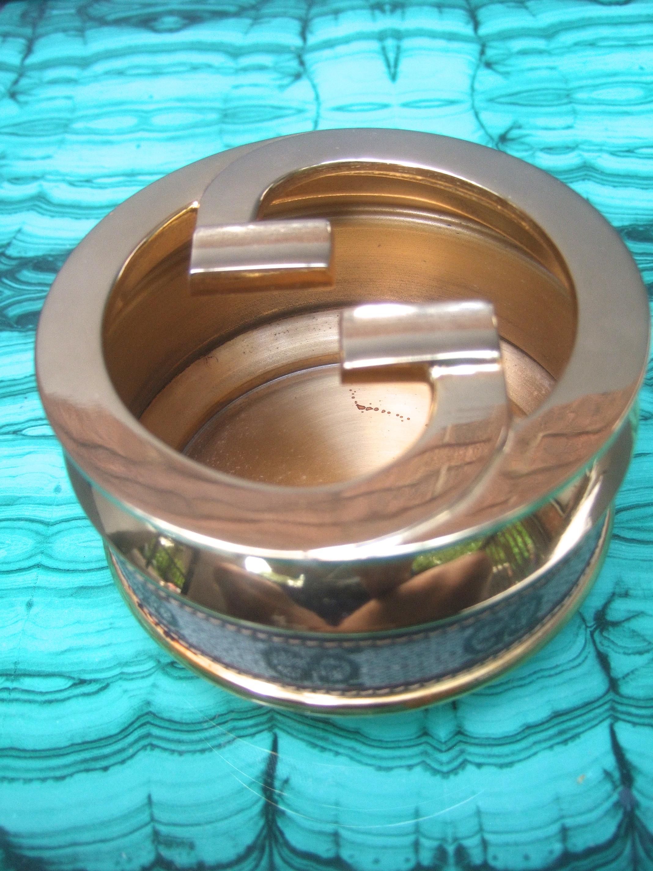 Women's or Men's Gucci Italy Sleek Rare Gilt Metal G.G. Initial Coated Canvas Ashtray c 1970s 