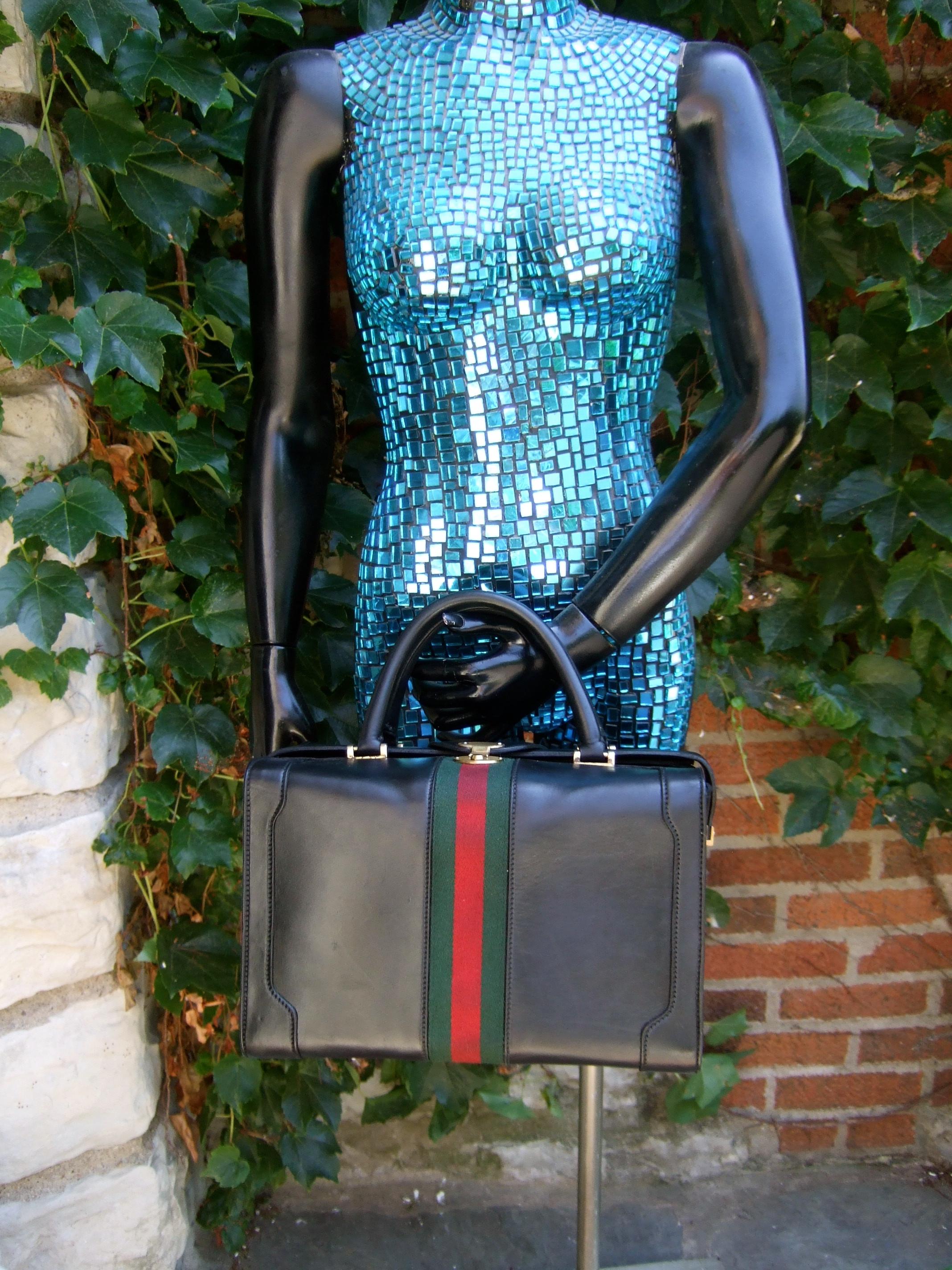 Gucci Italy Structured Black Leather Red & Green Striped Train Case c 1970s 9
