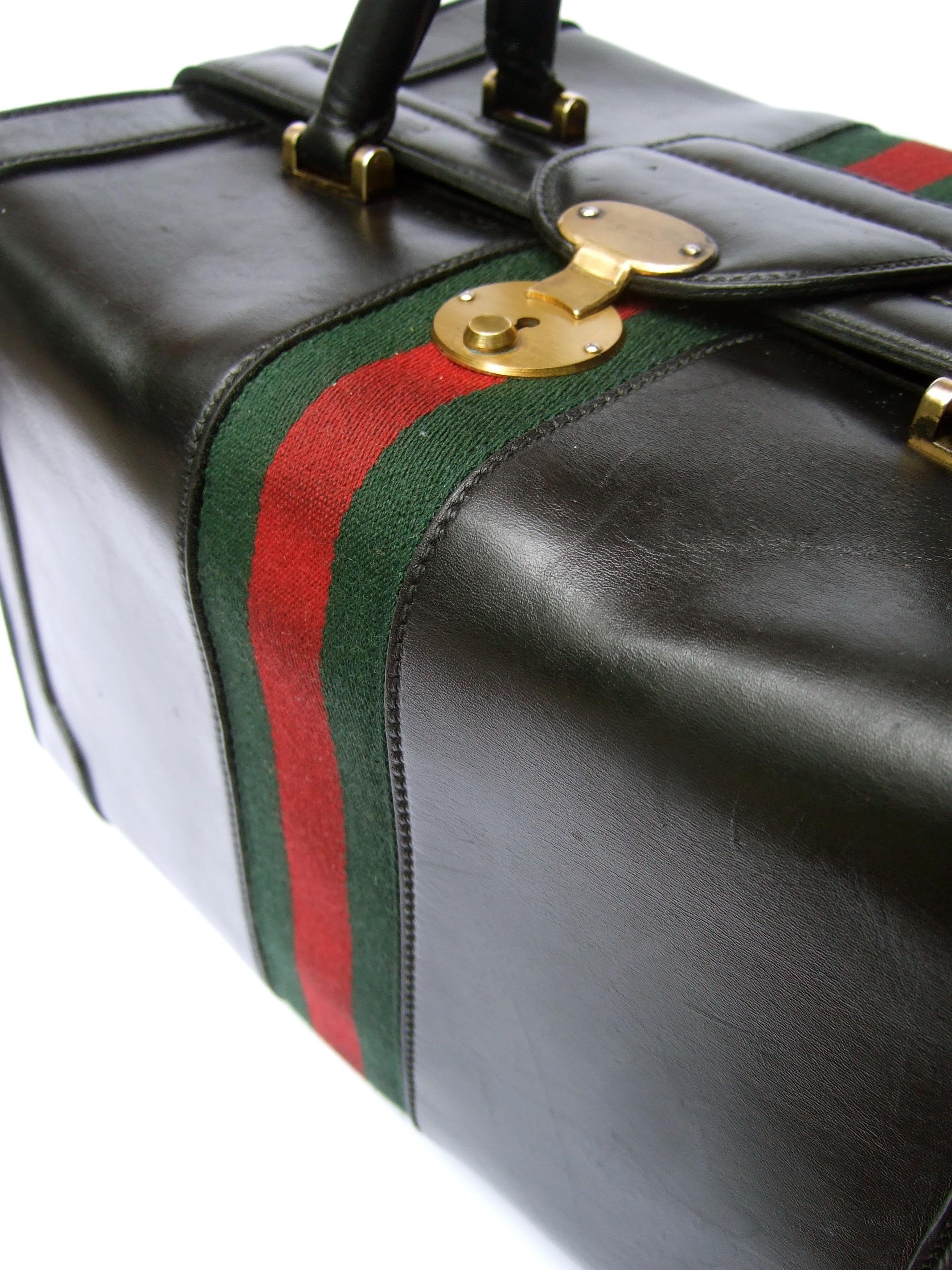Gucci Italy Structured Black Leather Red & Green Striped Train Case c 1970s 13