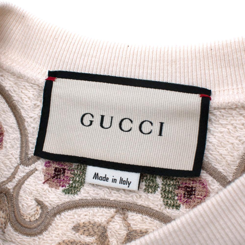 Gucci Ivory Floral Embroidered Oversized Jumper - Size M In New Condition For Sale In London, GB