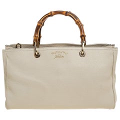 Gucci Ivory Grained Leather Medium Bamboo Shopper Tote