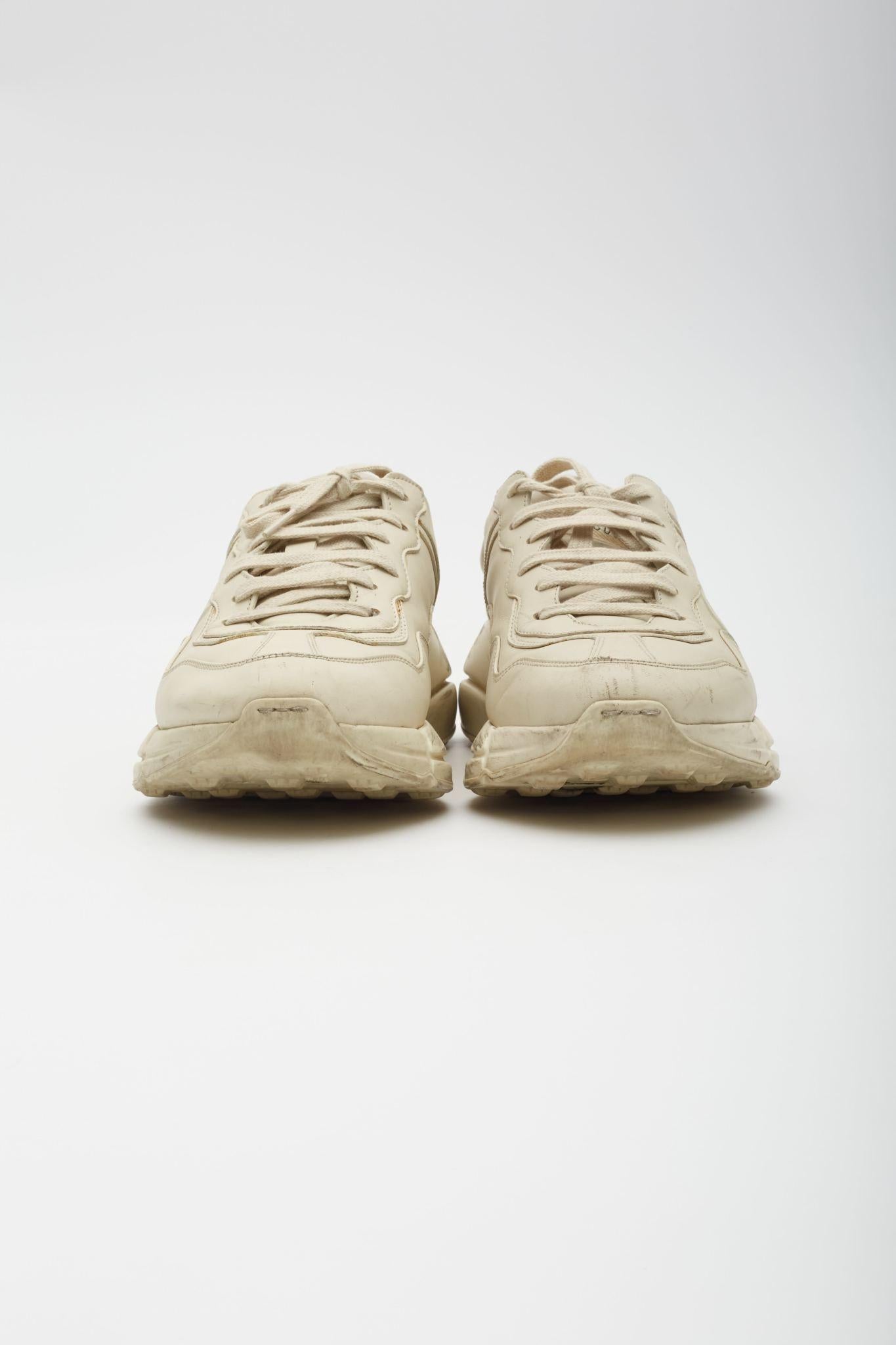 Gucci Ivory Leather Rhyton Web Sneakers (US 9) In Good Condition For Sale In Montreal, Quebec