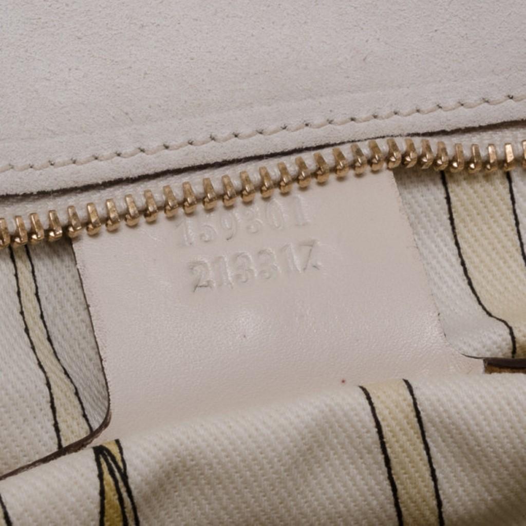 Gucci Ivory Patent Wave Small Shoulder Bag 6