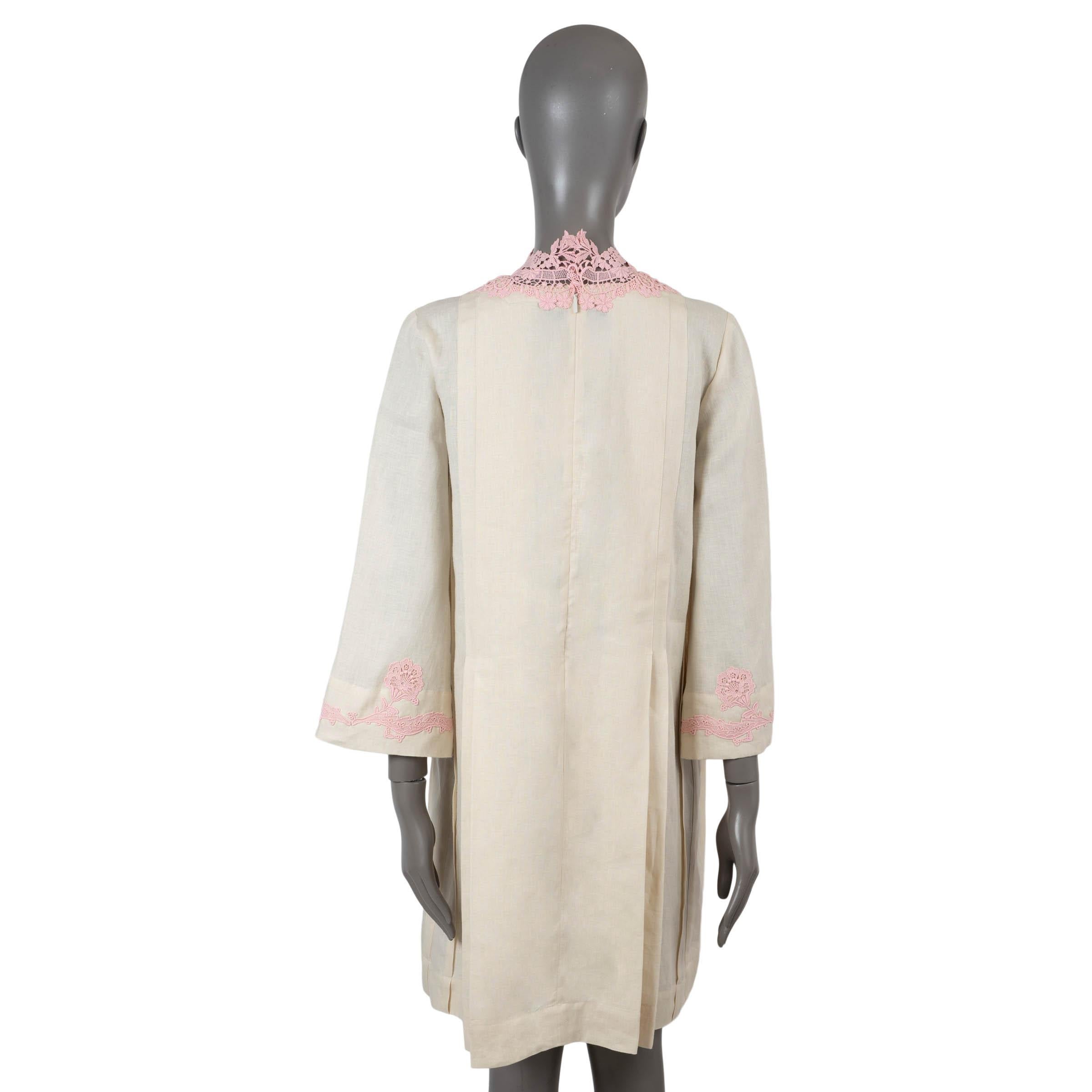 White GUCCI ivory & pink linen 2020 LACE TRIM KAFTAN Dress 40 S For Sale
