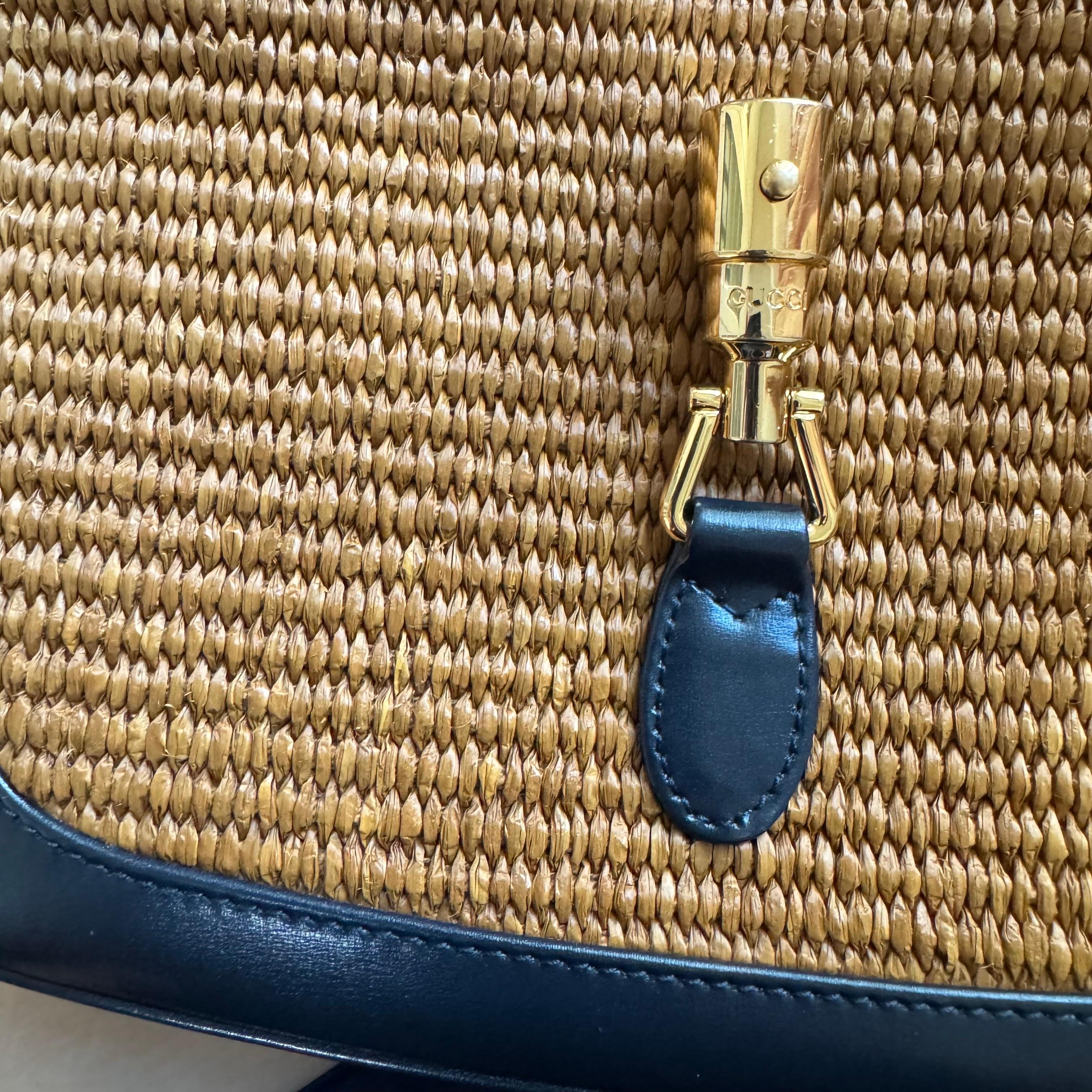 Gucci Jackie 1961 Beige Camel Wicker Bag Black Leather Gold Hardware Leather Str en vente 14
