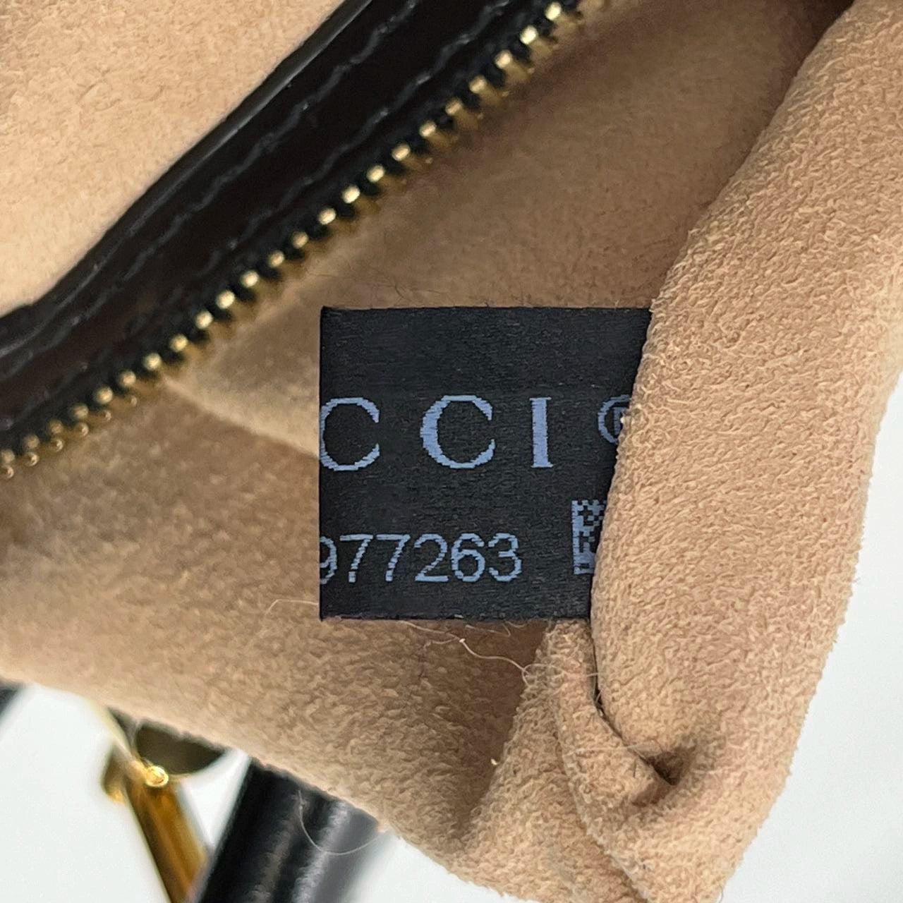 Gucci Jackie 1961 Black Leather Bag Small Piston Lock 9