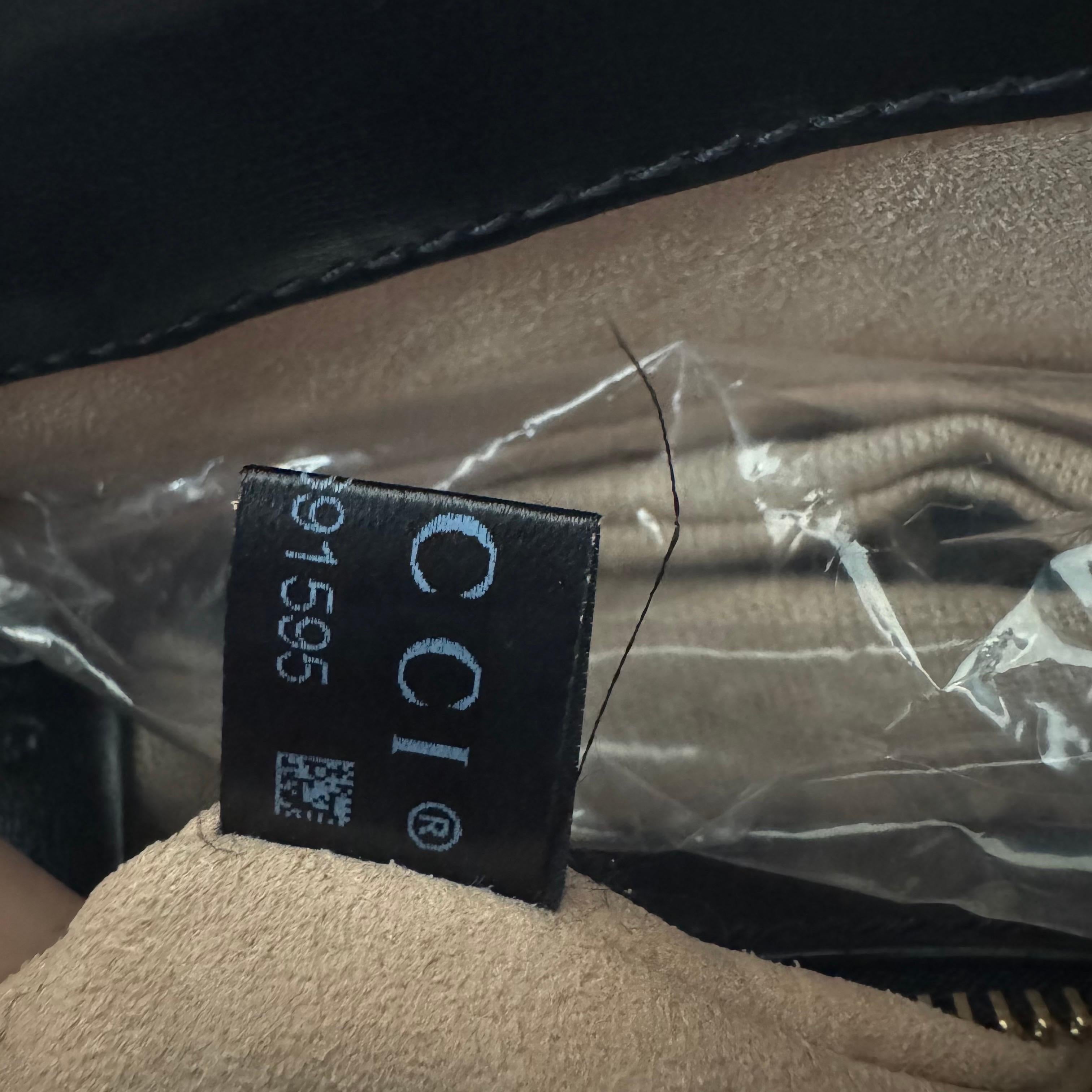 Gucci Jackie 1961 Black Leather Bag Small Piston Lock With Strap For Sale 10