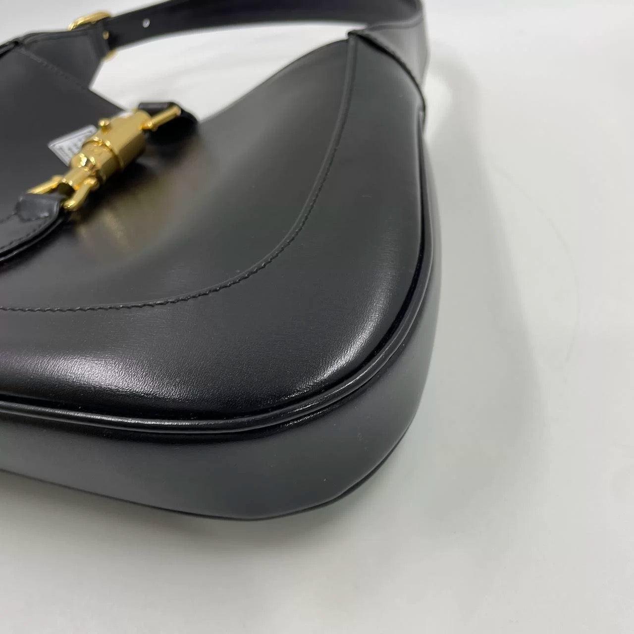 Gucci Jackie 1961 Black Leather Bag Small Piston Lock With Strap 15