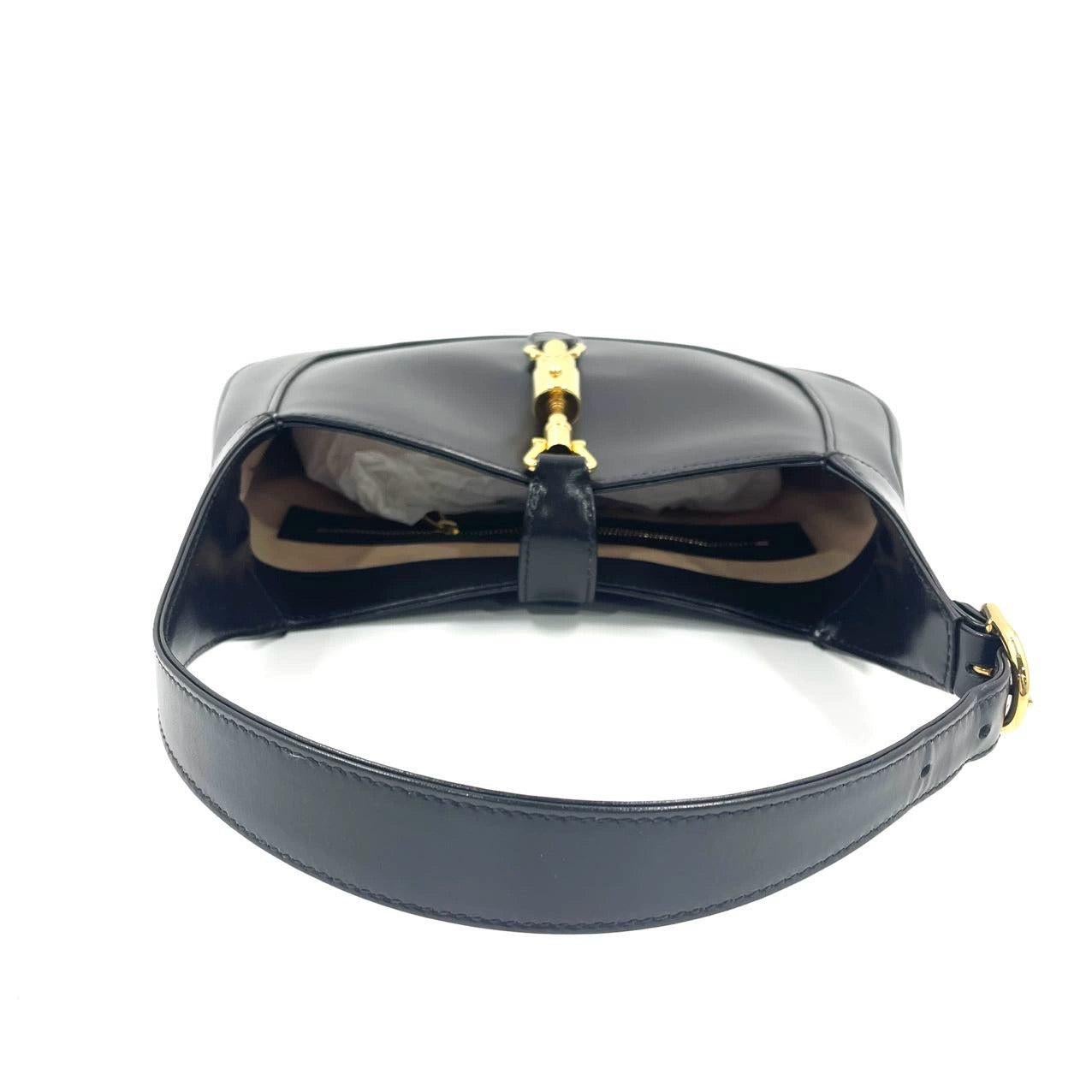 Gucci Jackie 1961 Black Leather Bag Small Piston Lock With Strap 2